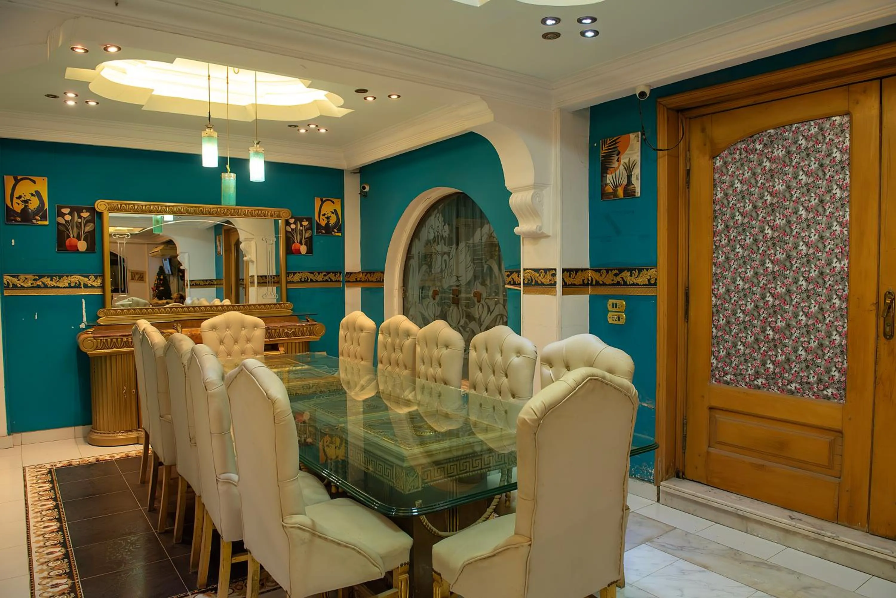 Dining area in Pyramita Hotel