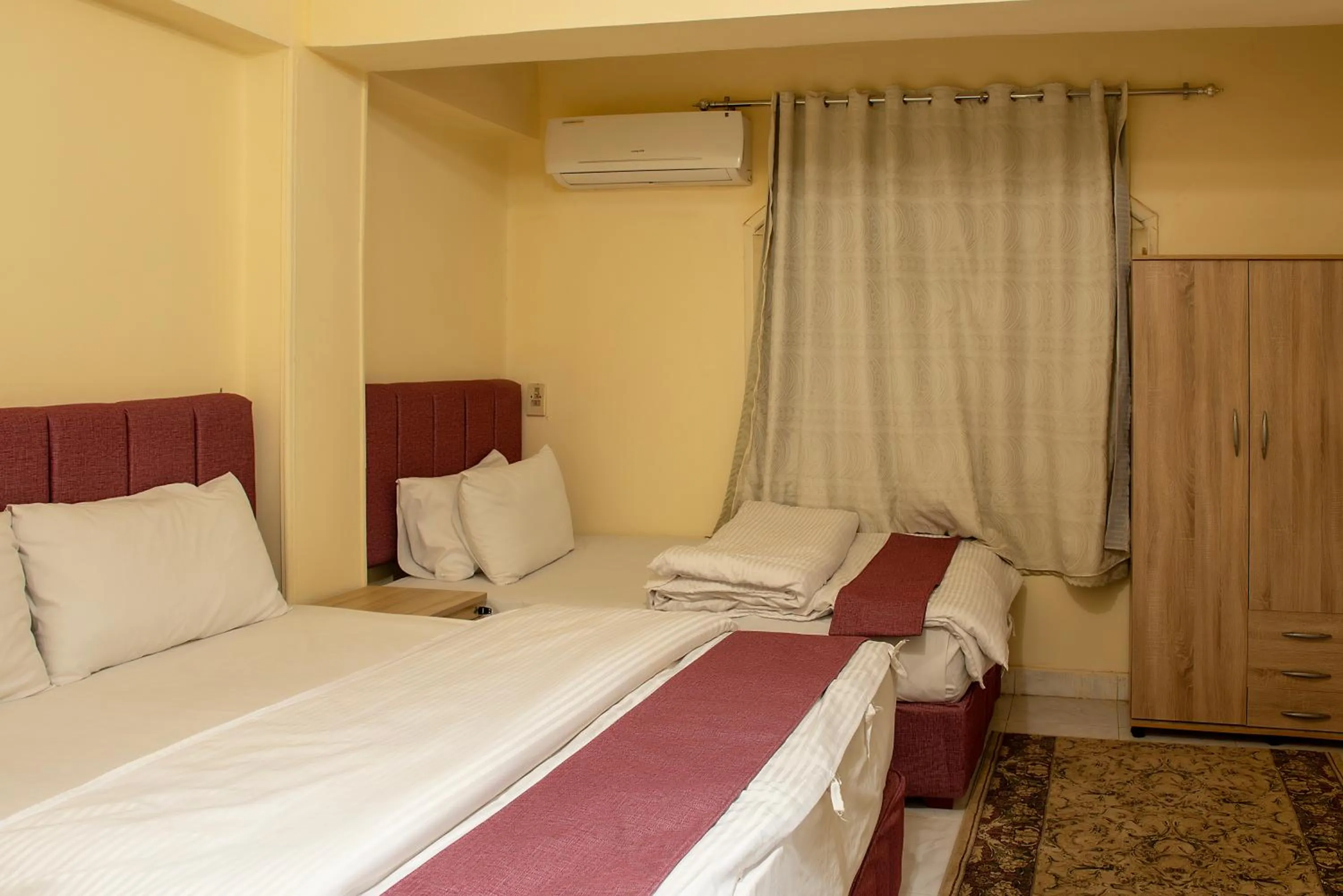 Photo of the whole room, Bed in Pyramita Hotel