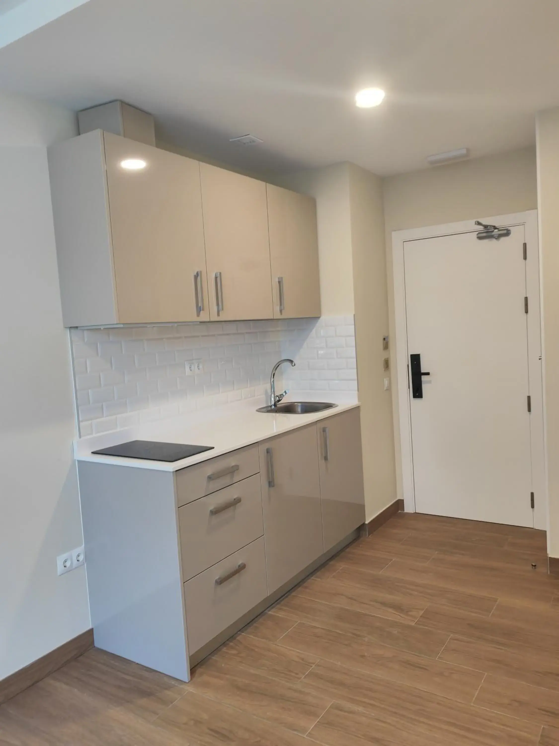 Double Room - single occupancy in Apartahotel Golden Alcalá Double Room - single occupancy in Apartahotel Golden Alcalá