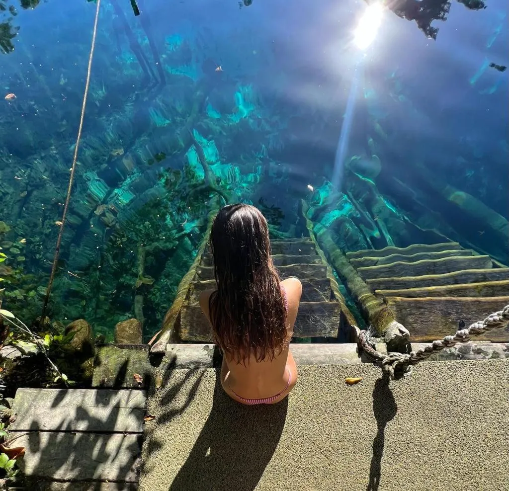 Day in Lodge Tzunum Jade