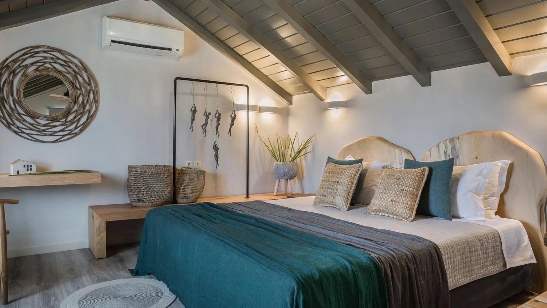 Bedroom, Bed in Avithos Resort Hotel