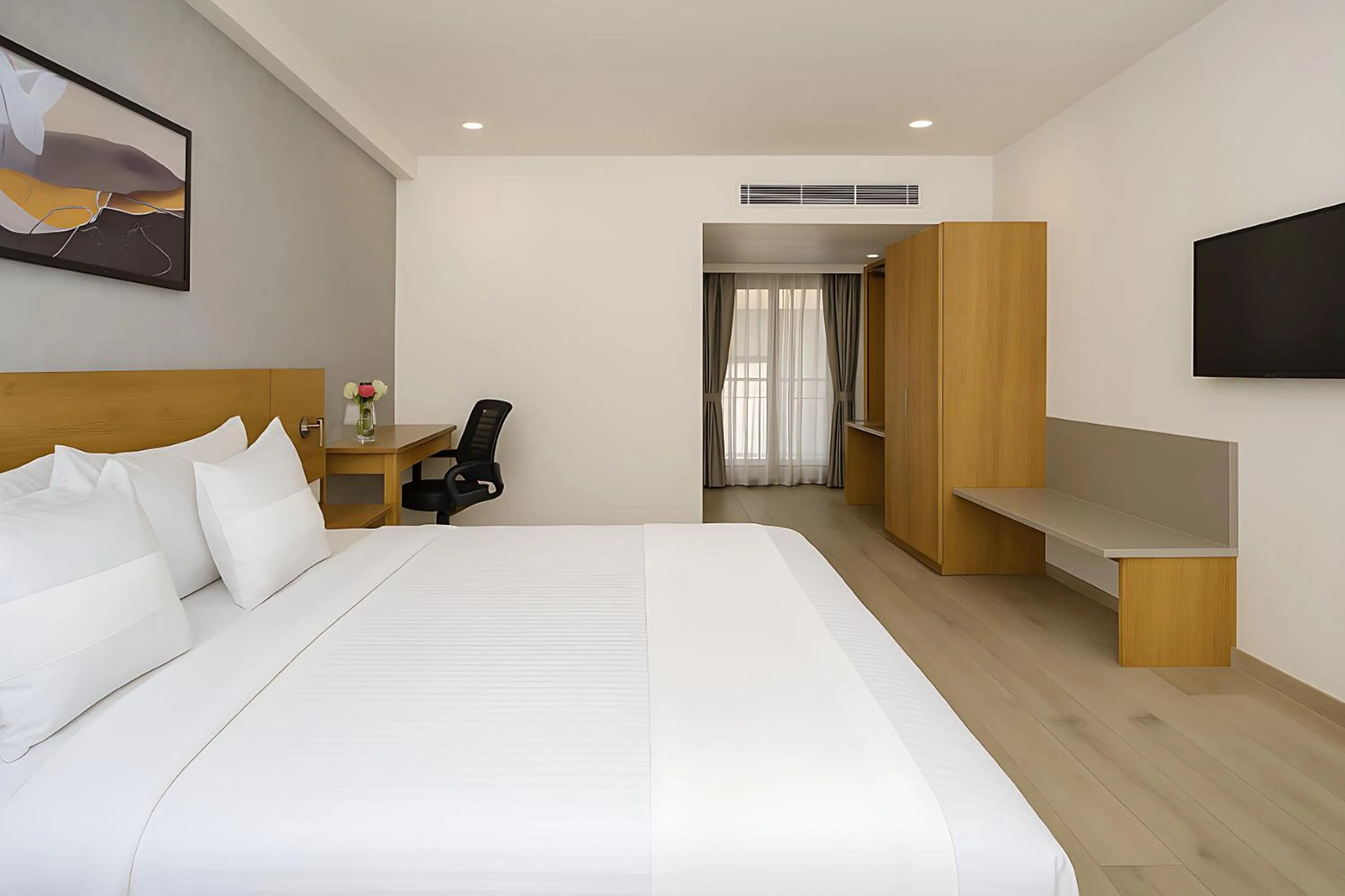 Bed in D Square Statue of Unity Kevadia, a member of Radisson Individuals