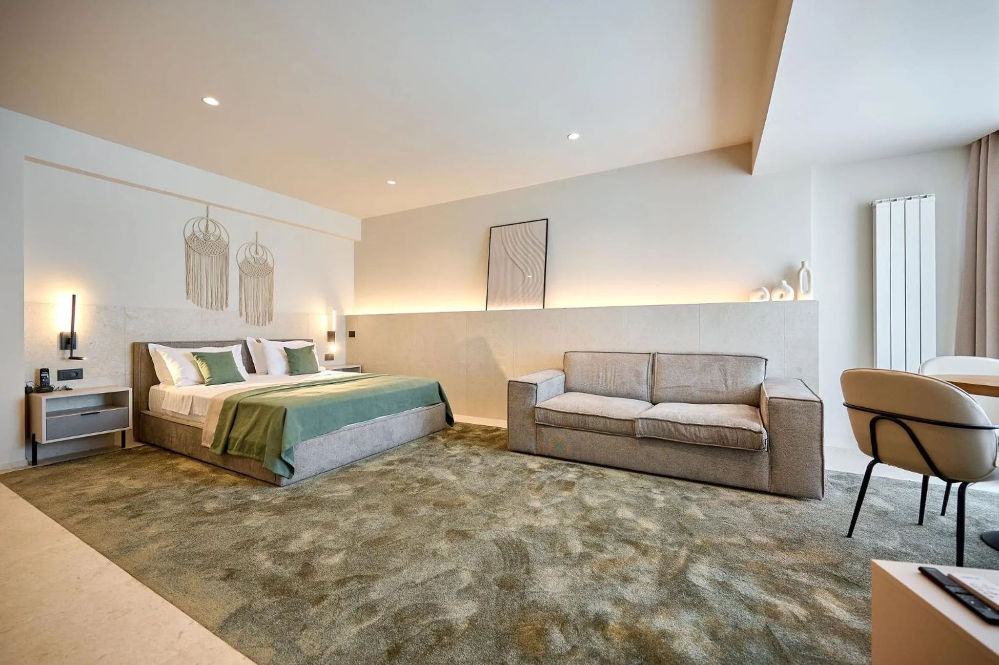 Photo of the whole room, Bed in Alezzi Infinity Aparthotel & Spa