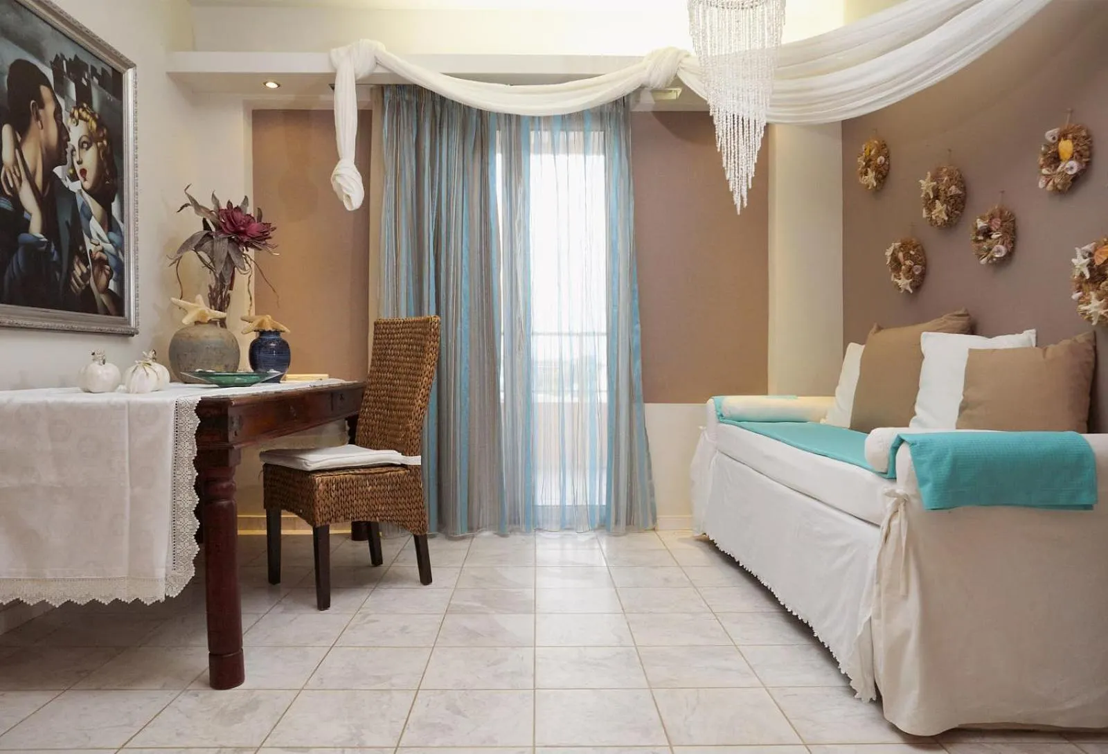 TV and multimedia, Bed in Golden Bay Hotel Apartments