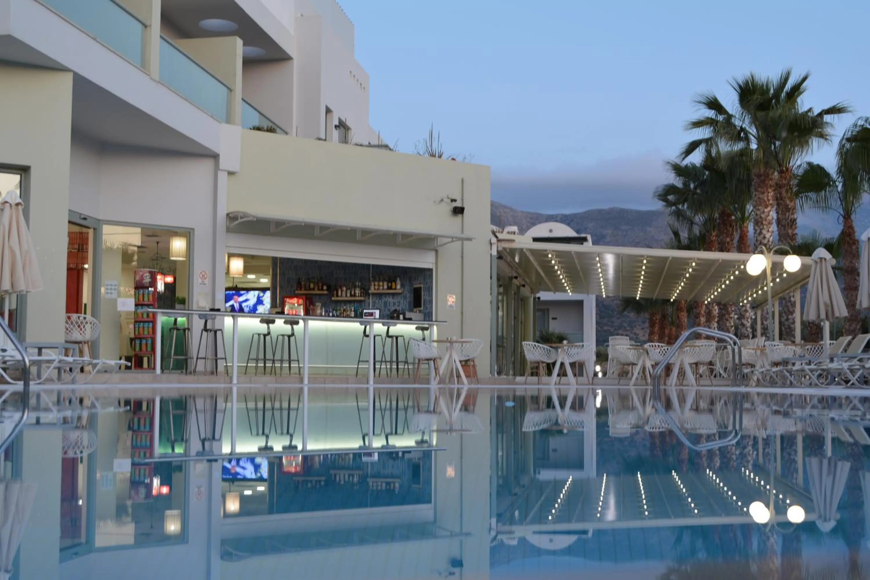 Lounge or bar in Angela Suites Boutique Hotel