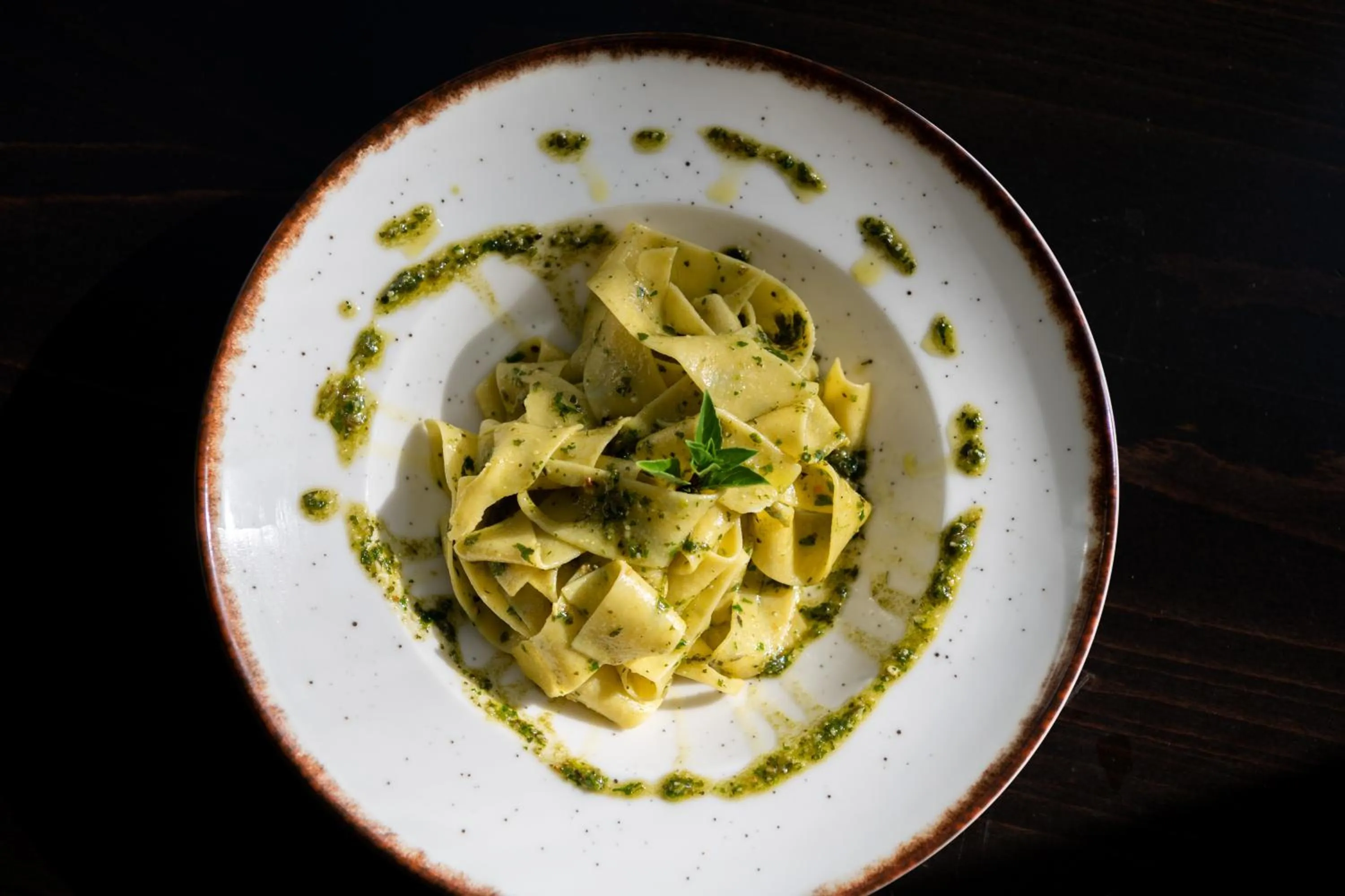 Restaurant/places to eat in Angela Suites Boutique Hotel