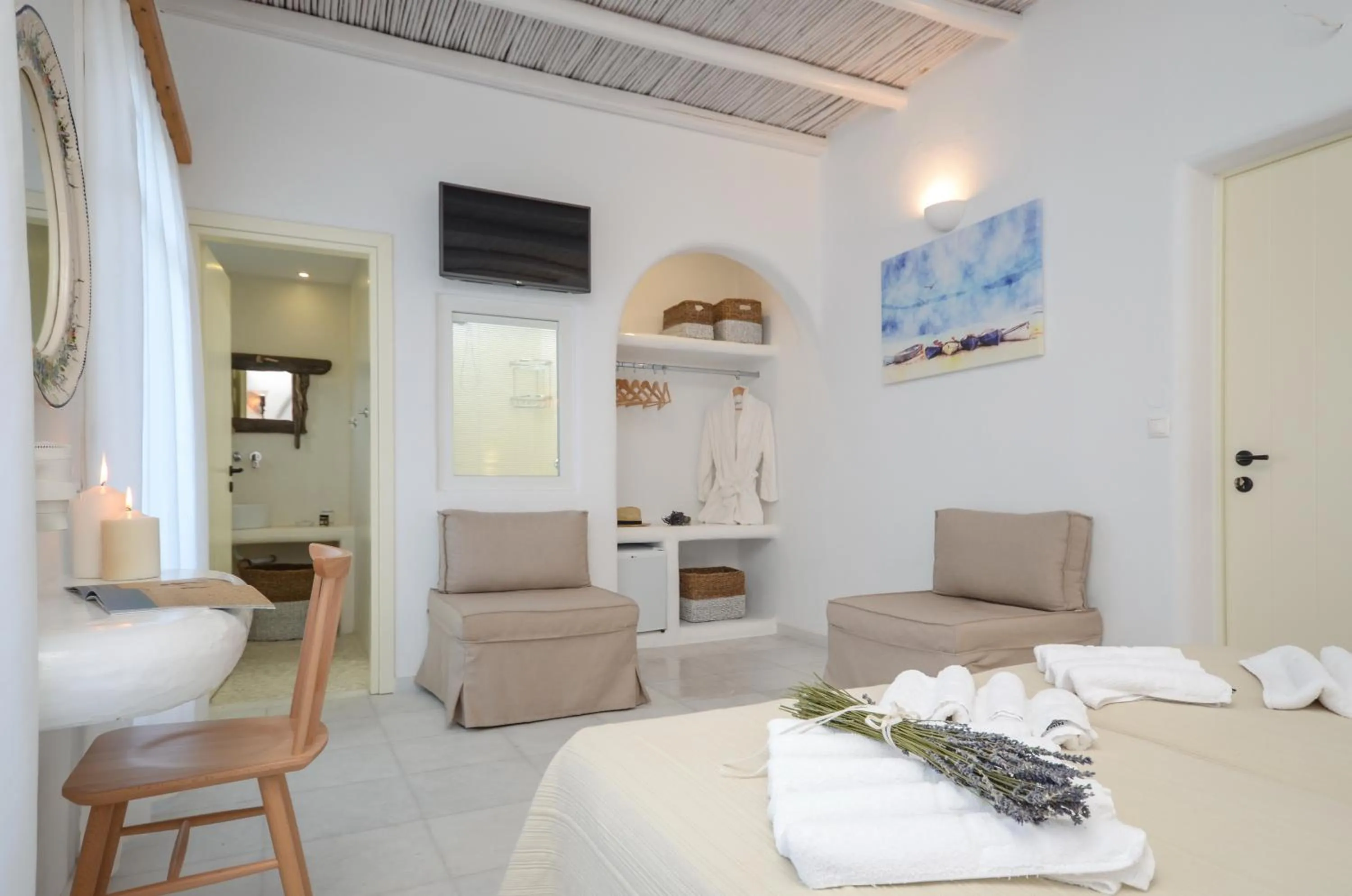 Photo of the whole room in Galini Hotel