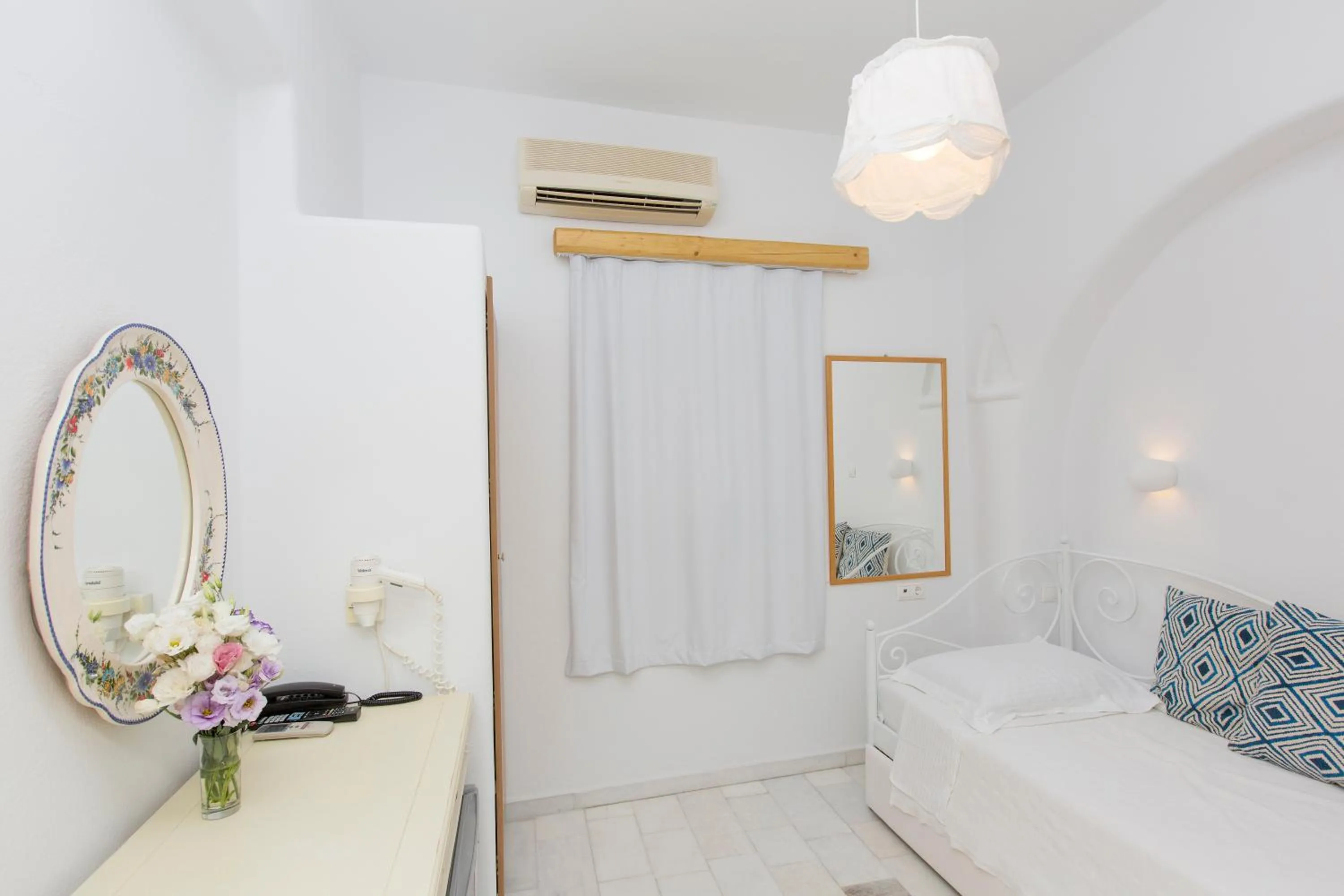 Photo of the whole room, Bed in Galini Hotel