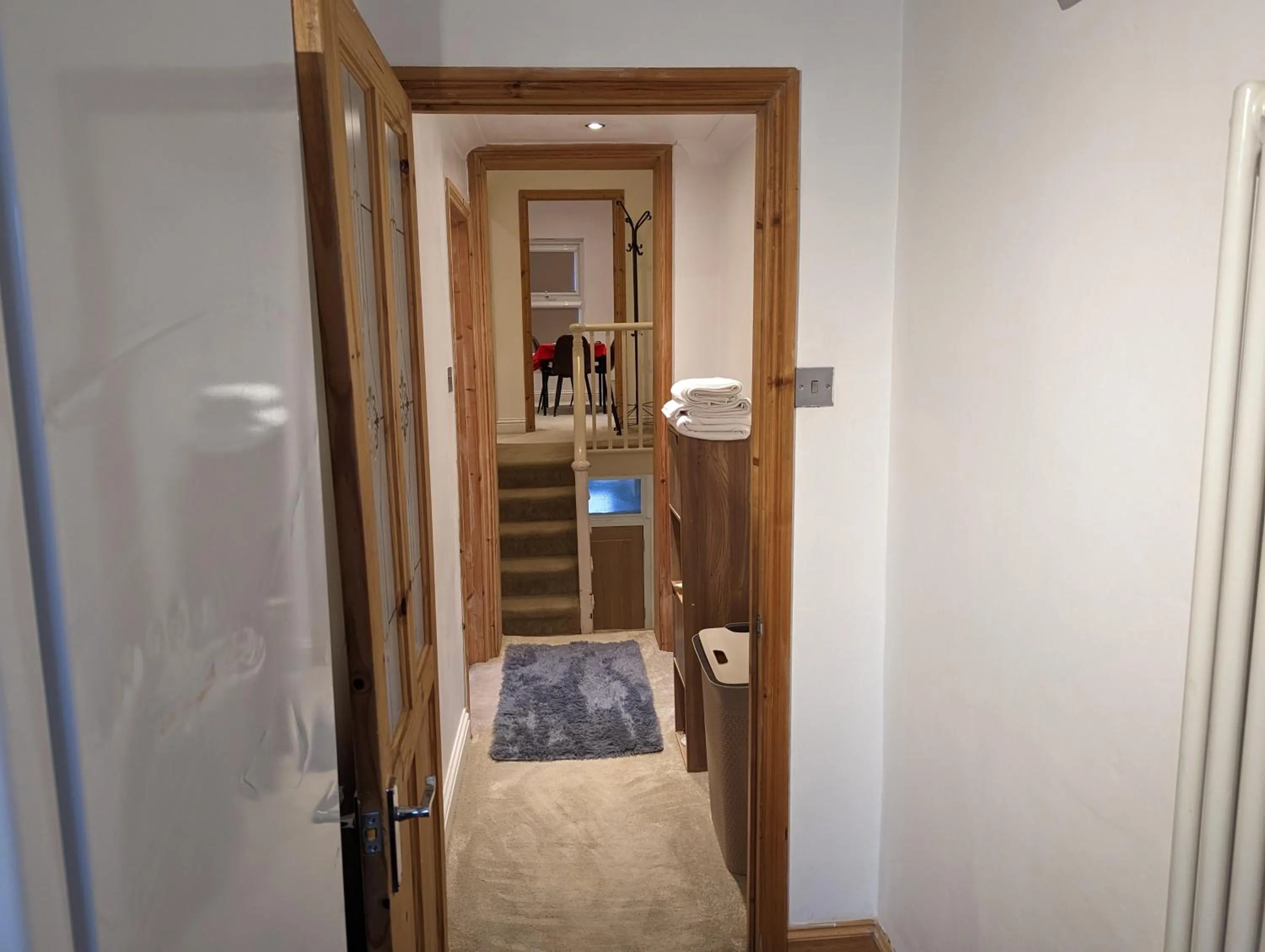 Photo of the whole room, Bed in Fully-equipped flat in the city of London