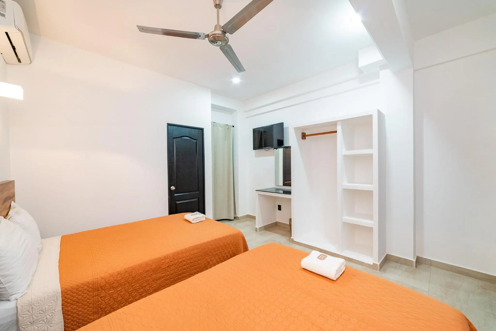 Bed in Mi Querida Maribel Hotel