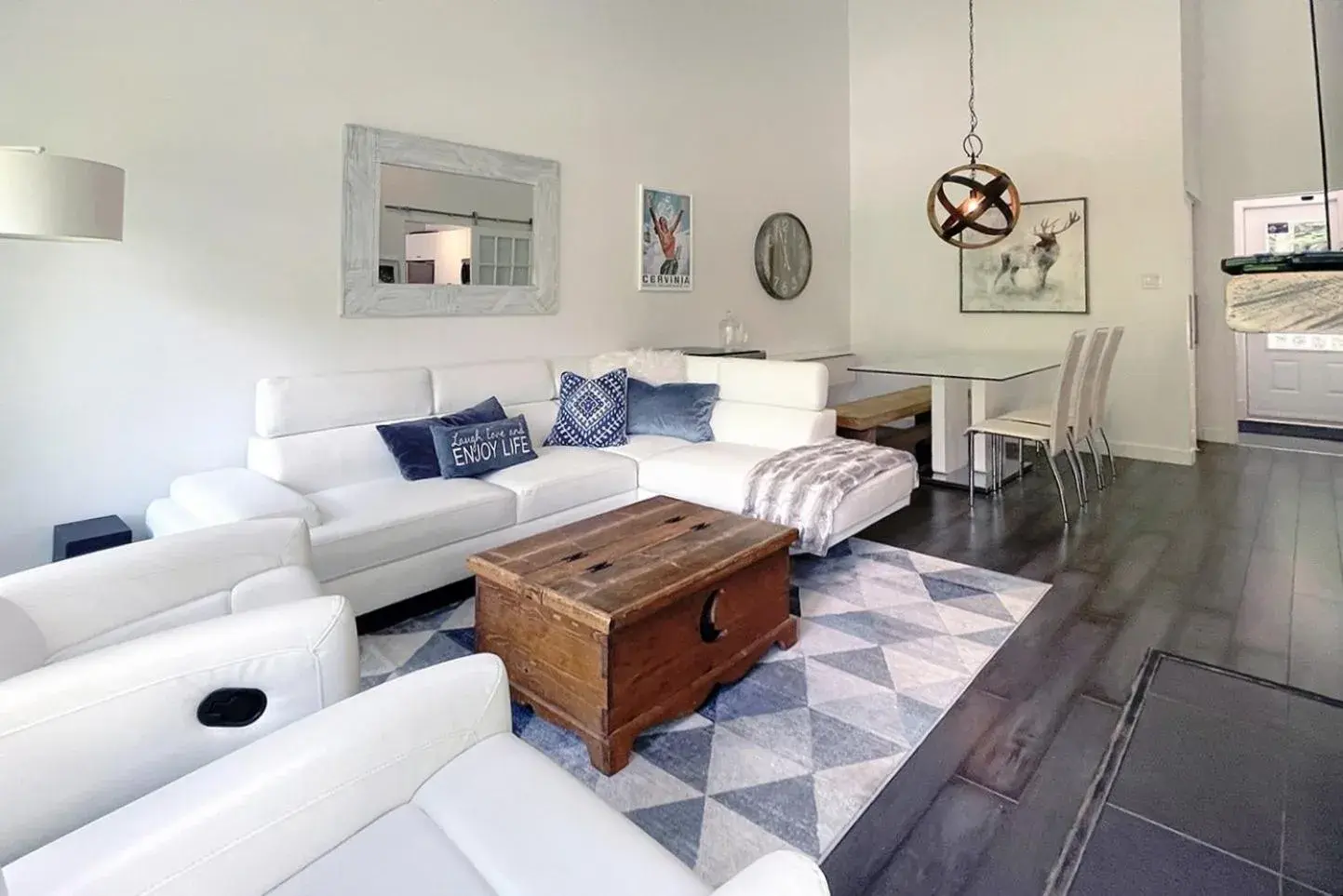 Croissant des Soleils by Rendez-Vous Mont-Tremblant Croissant des Soleils by Rendez-Vous Mont-Tremblant