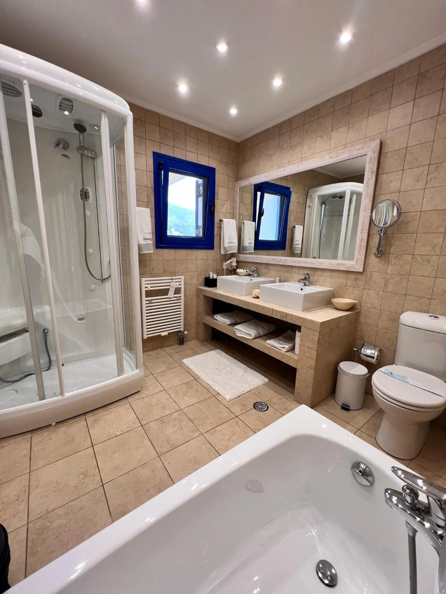 Aegialis Hotel & Spa