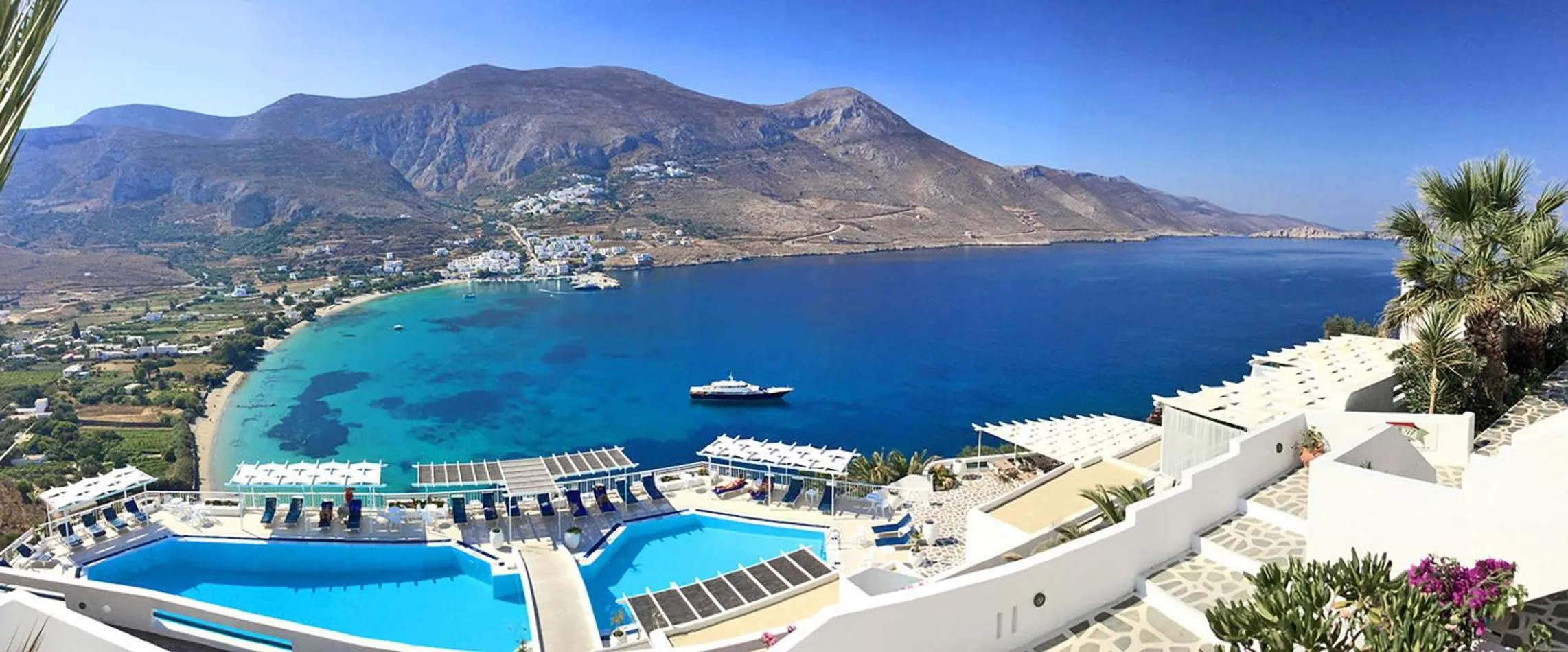 Restaurant/places to eat in Aegialis Hotel & Spa