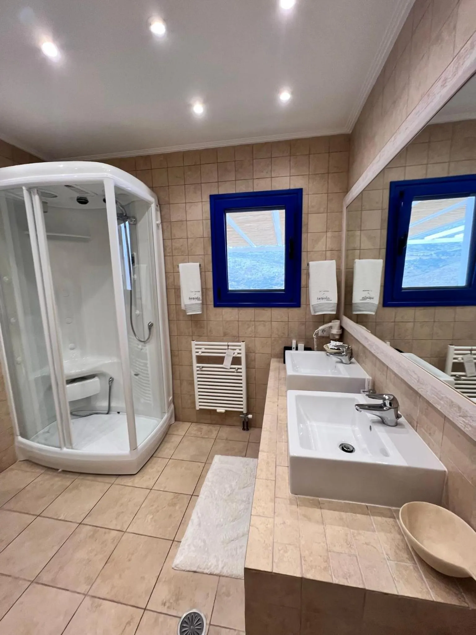 Aegialis Hotel & Spa