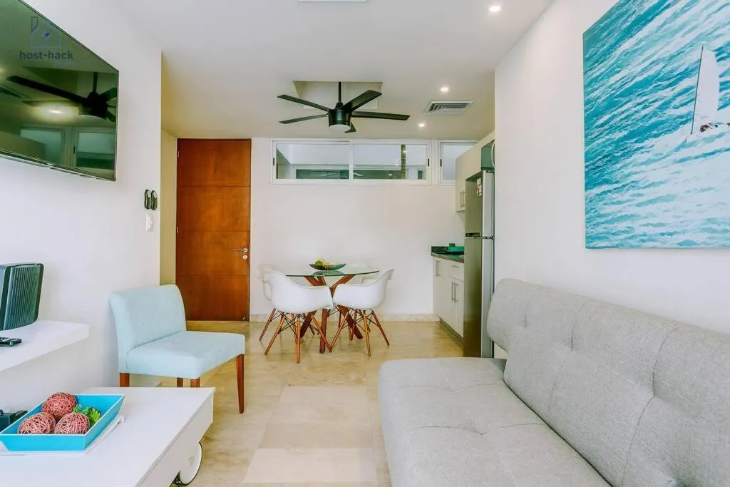 TV and multimedia in Dpto a 5 min de la Playa con Piscina y Rooftop