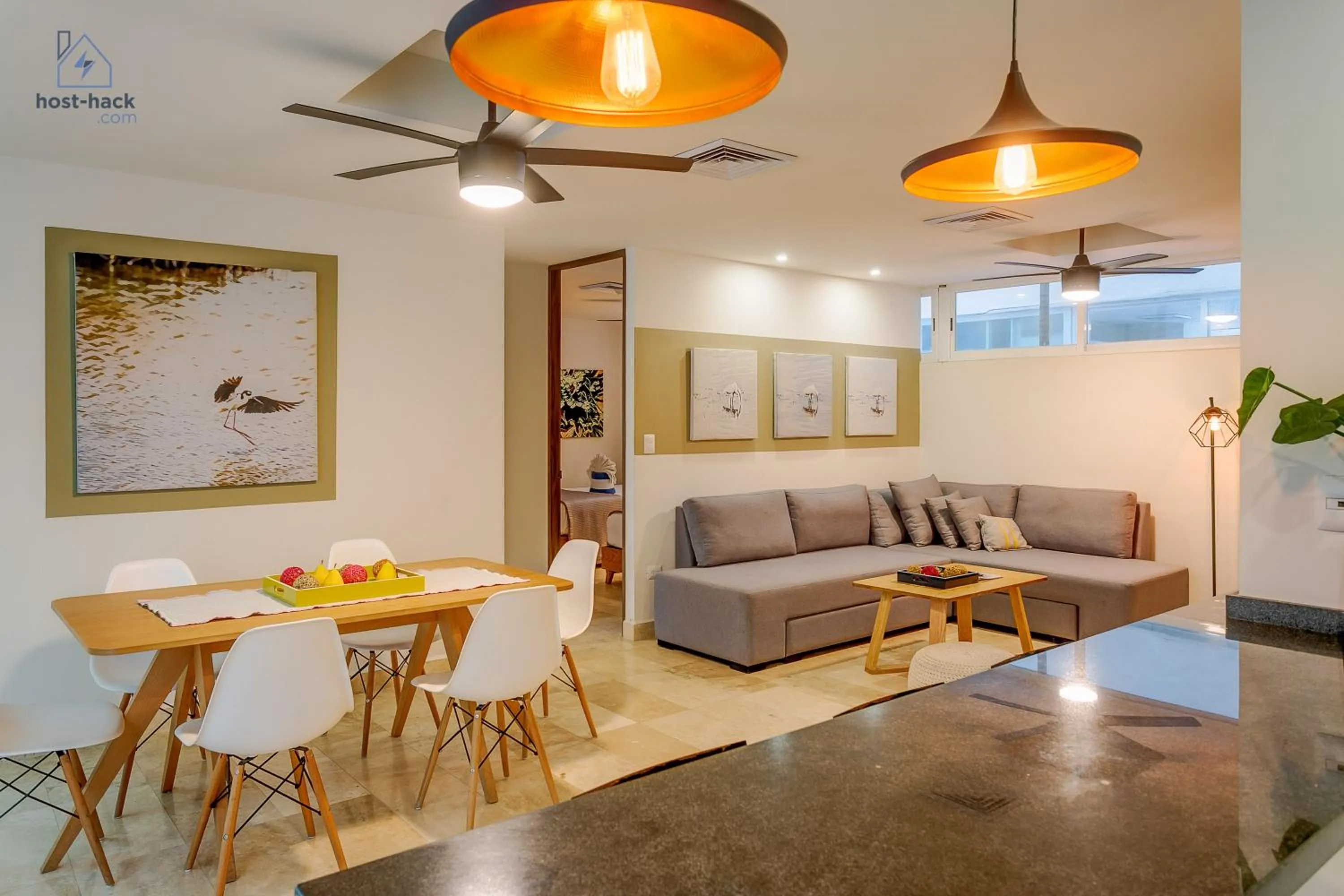 Living room in Aptartment with Patio, Rooftop & Pool Close to the Beach - Danzamar 2