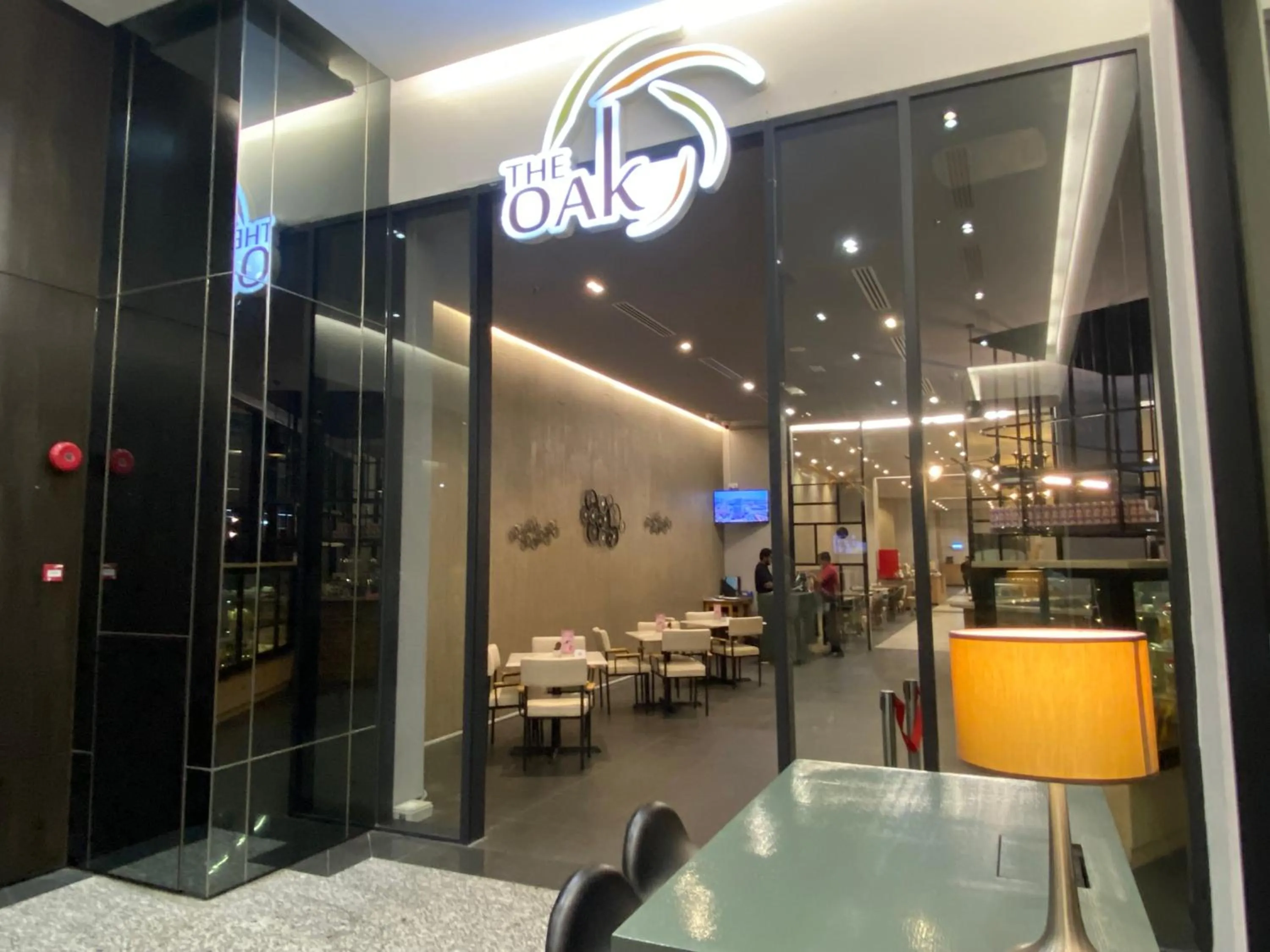 Restaurant/places to eat in Amanjiwa 99R