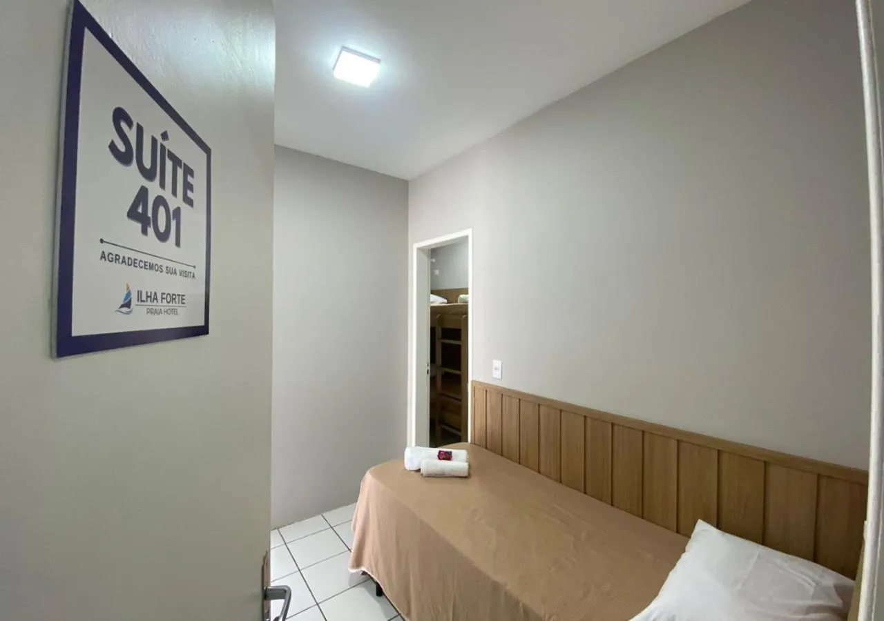 Photo of the whole room, Bed in Ilha Forte Praia Hotel