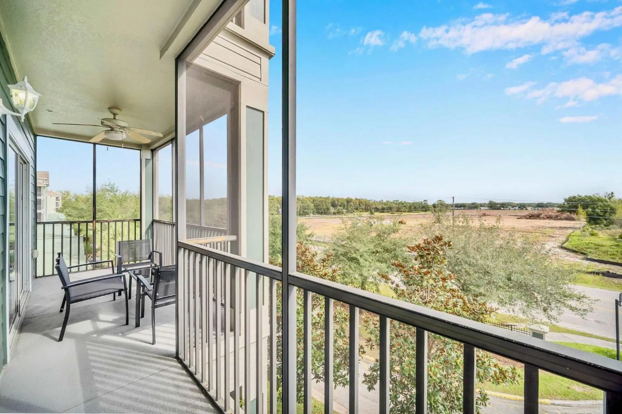 Patio in Condo w Pool, Games Room - Pet Friendly