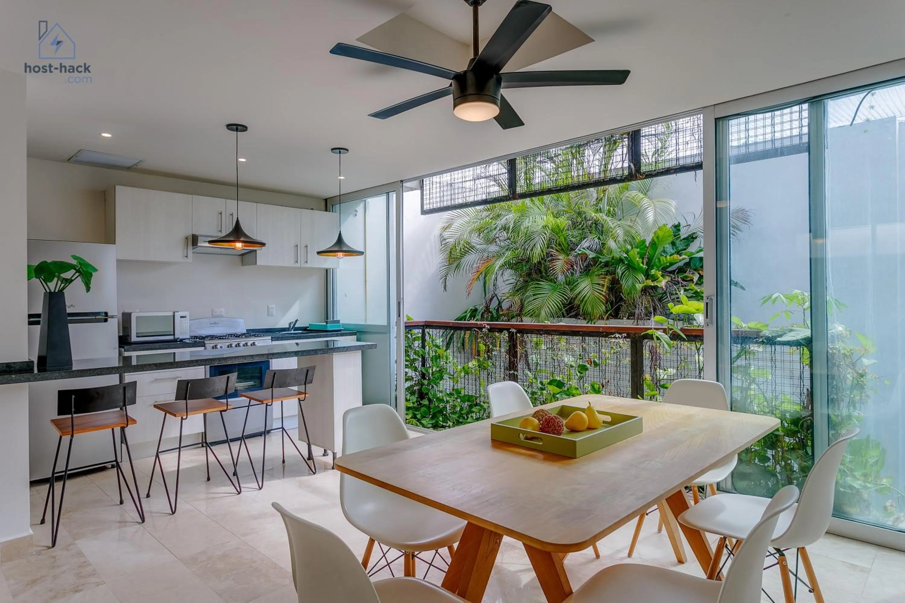 Kitchen or kitchenette in Peaceful Rooftop with Pool Close to the 5th Avenue - Danzamar 8