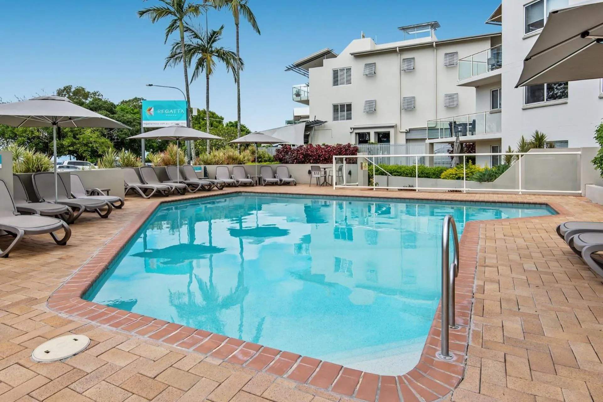 Swimming pool in Regatta Noosa