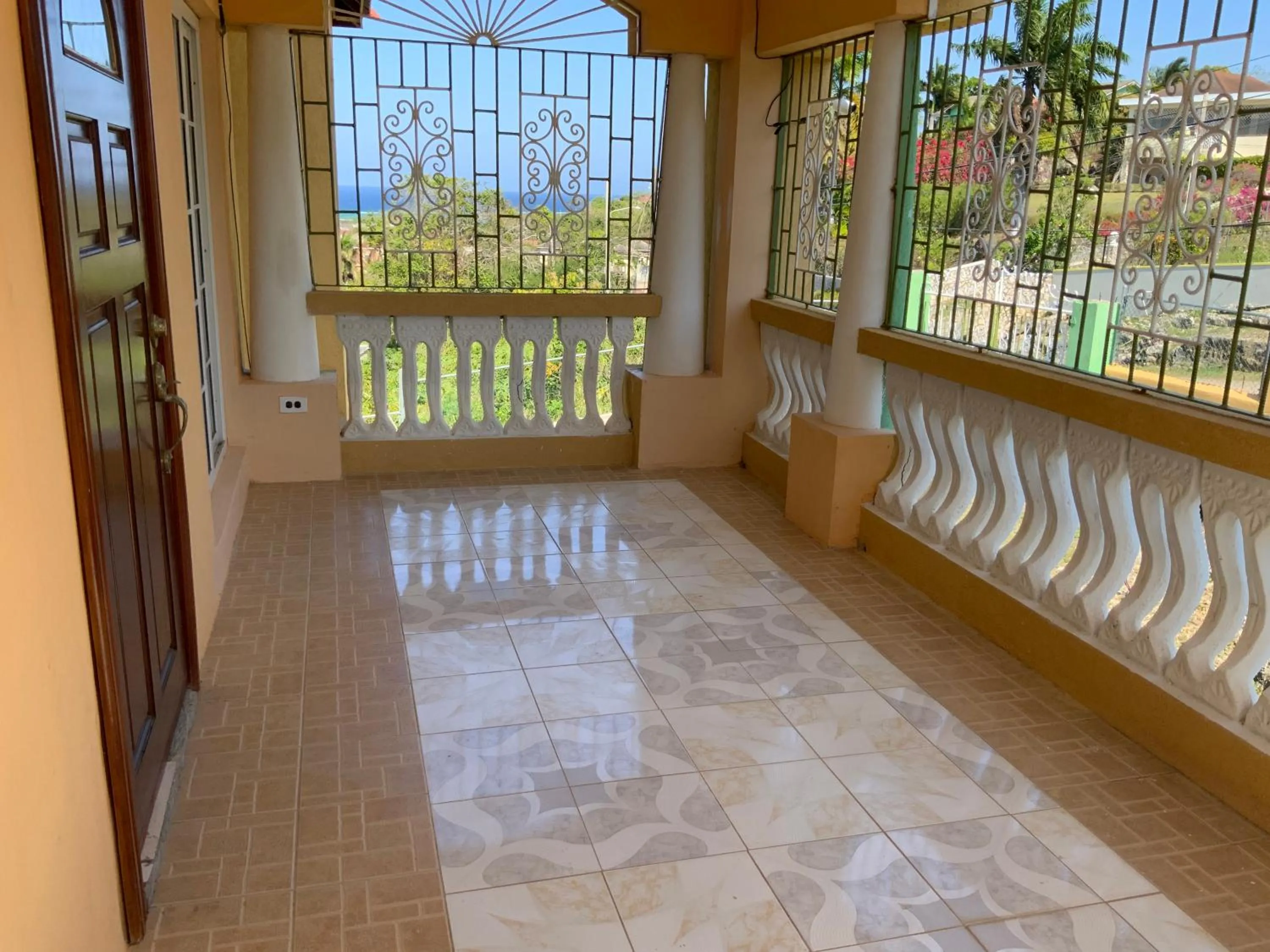 Balcony/Terrace in Poinciana House