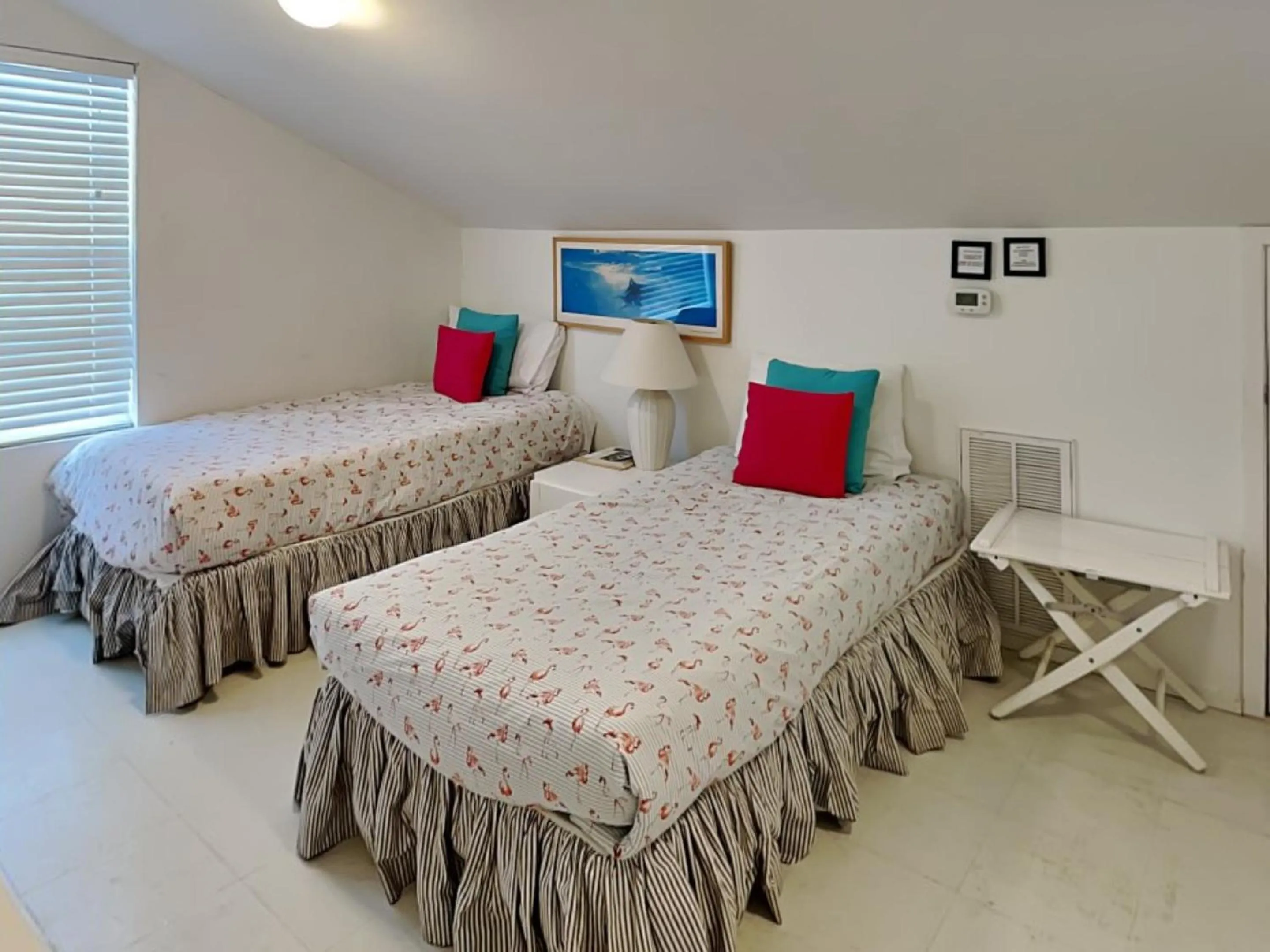 Bed in Shangri La La