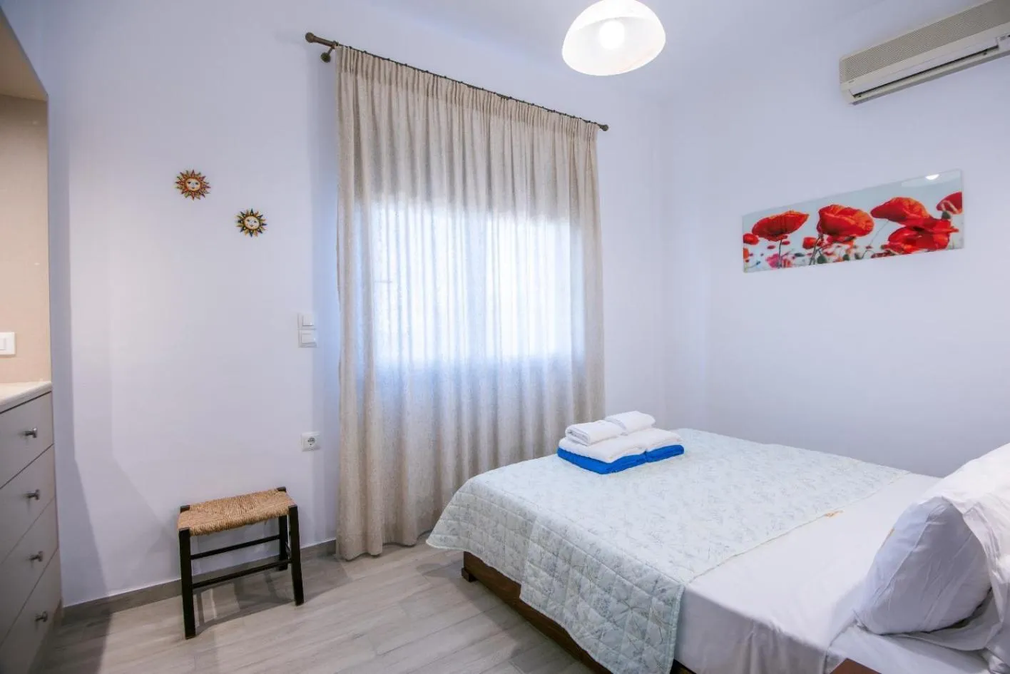 Bedroom, Bed in Vangelis Villas