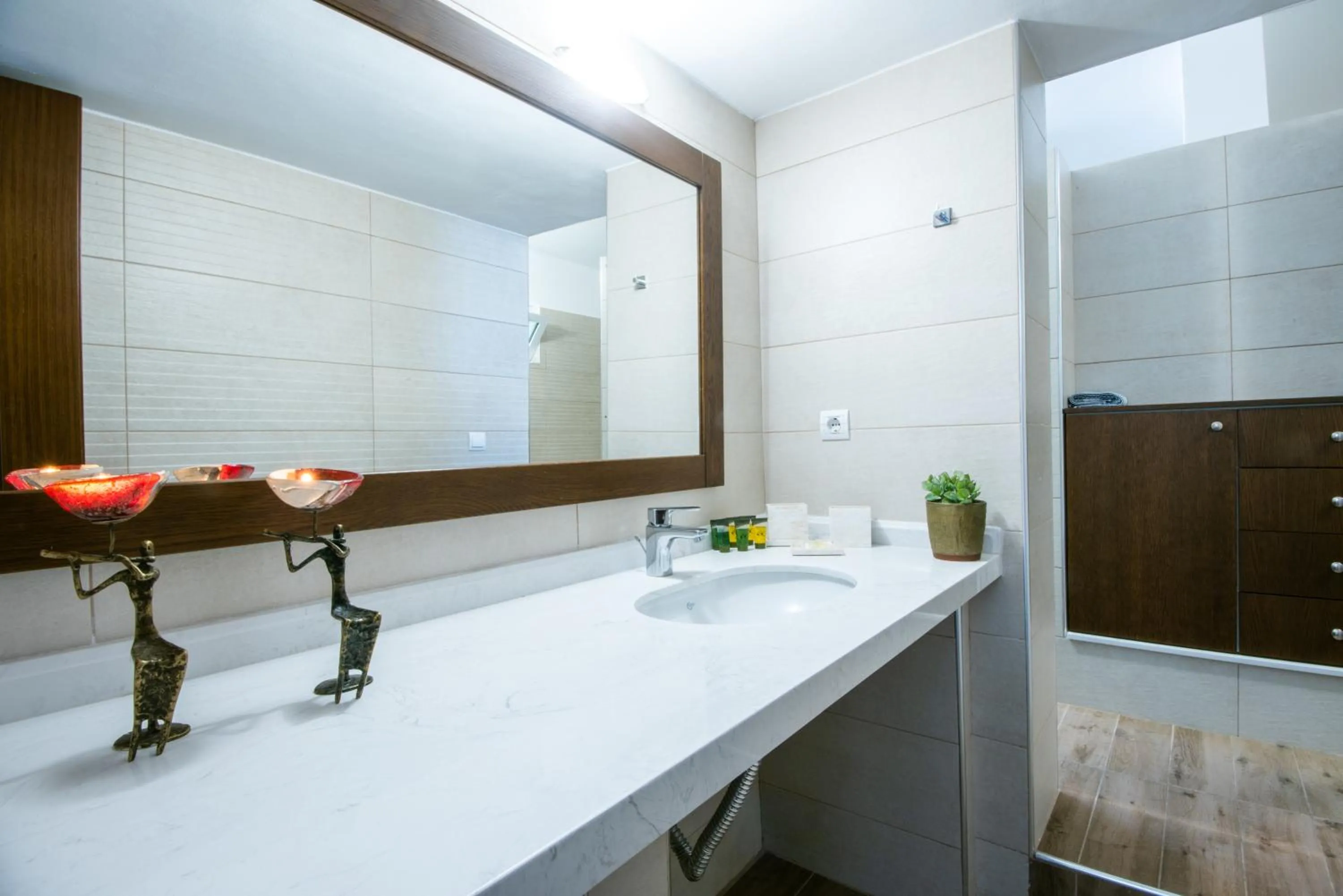 Bathroom in Vangelis Villas