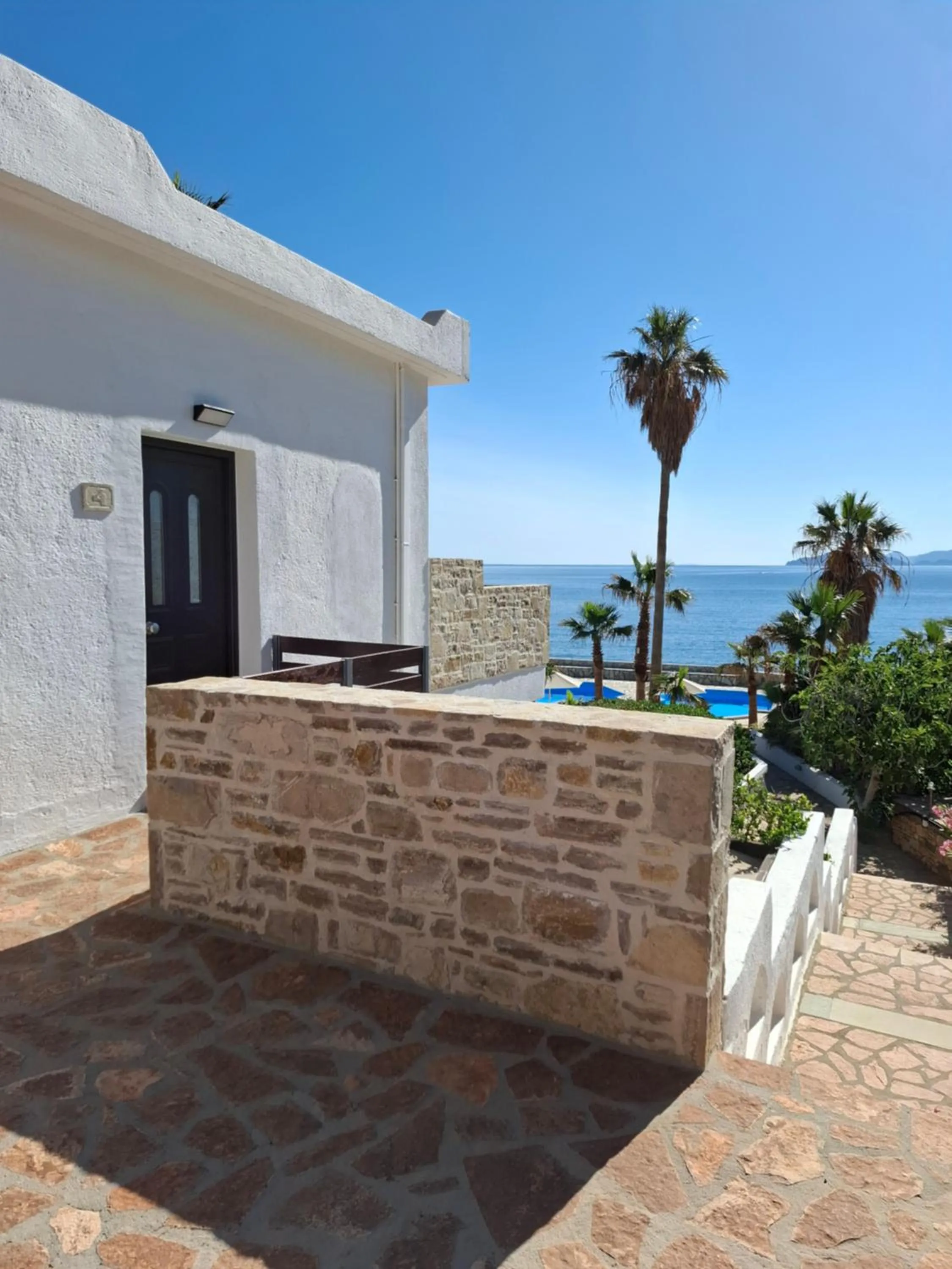 Facade/entrance in Vangelis Villas