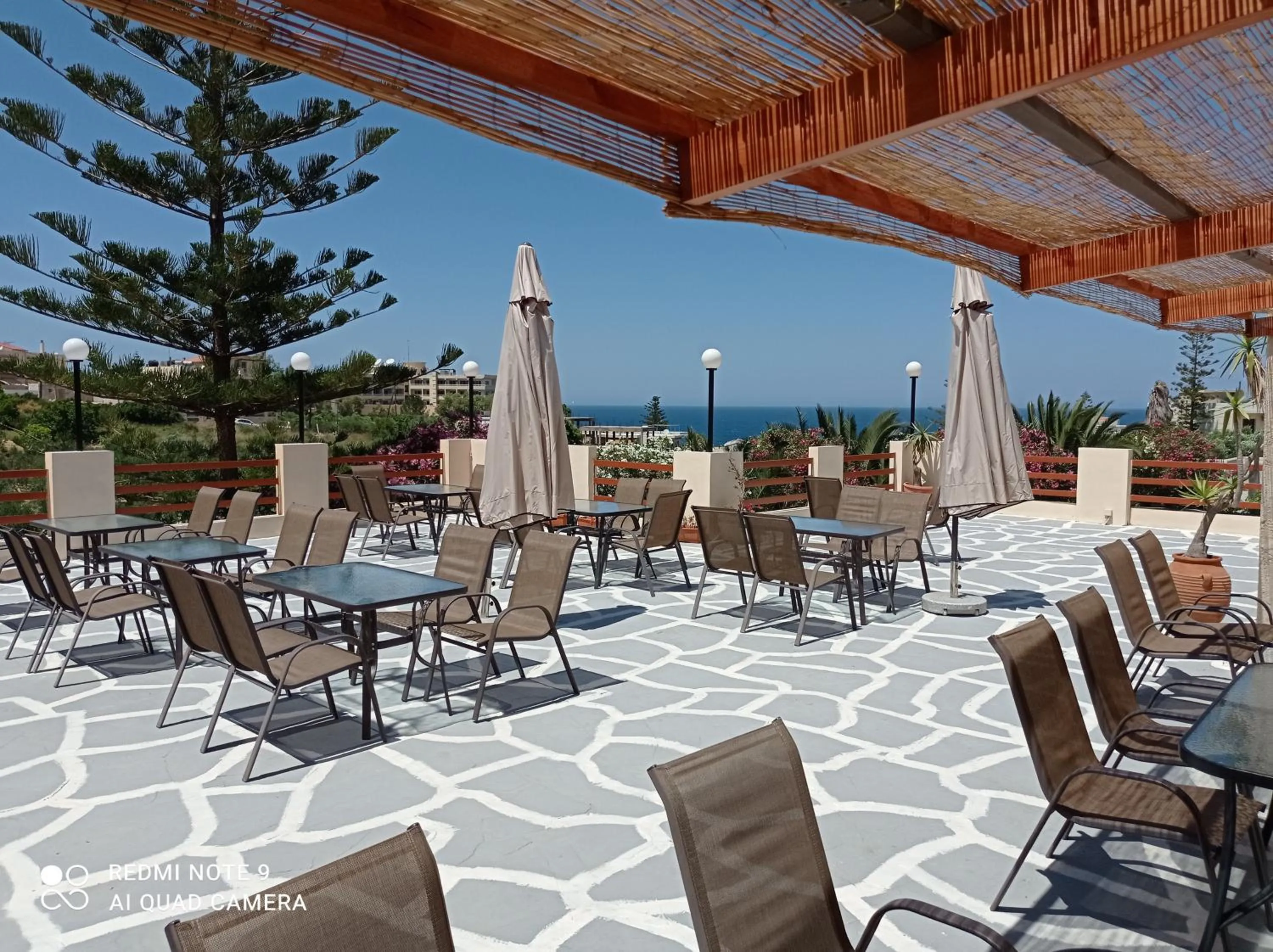 Breakfast in Alexandros Studios