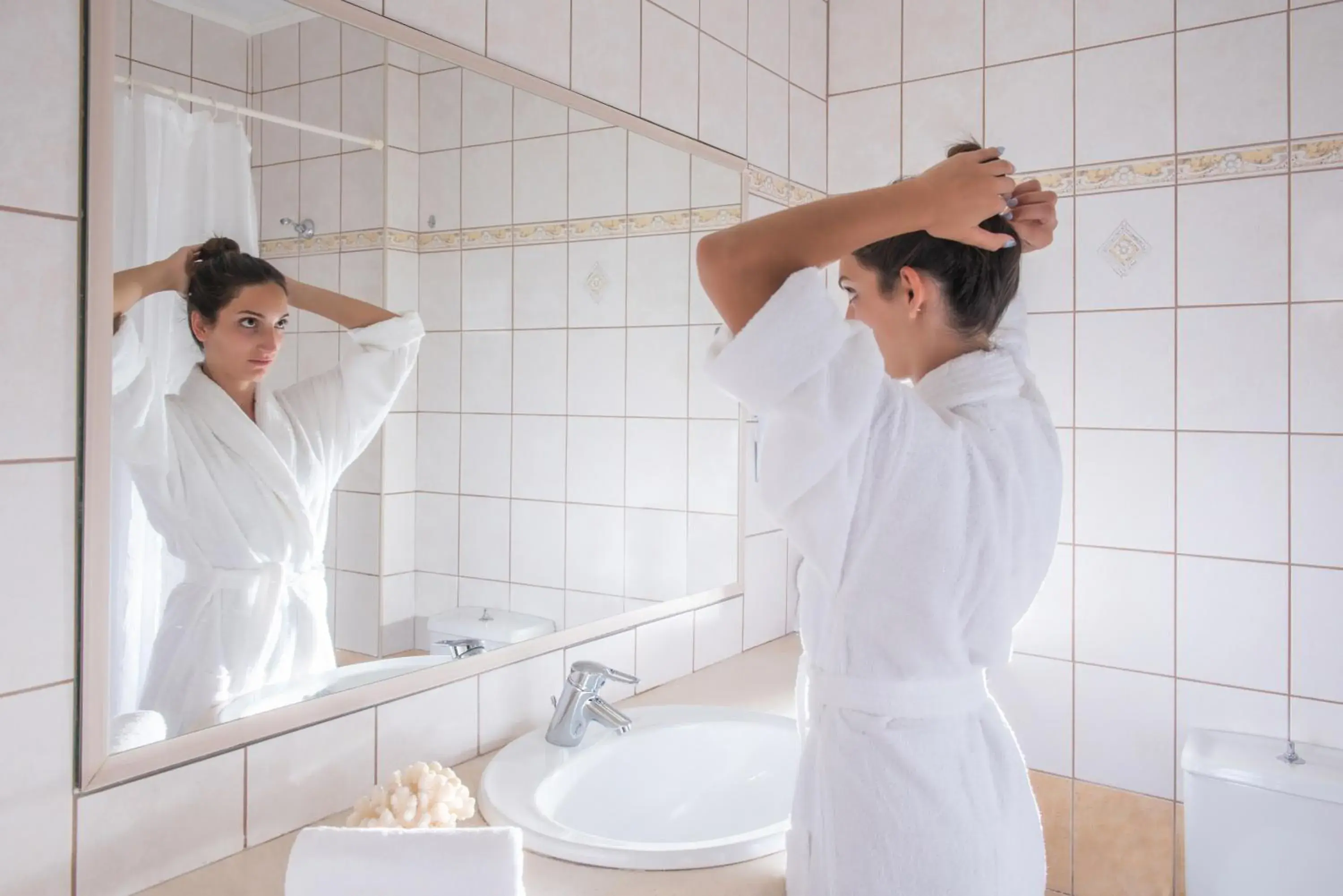 Executive Double Room with Sea View and Private Outdoor Hot Tub in Blue Bay Resort Hotel Executive Double Room with Sea View and Private Outdoor Hot Tub in Blue Bay Resort Hotel