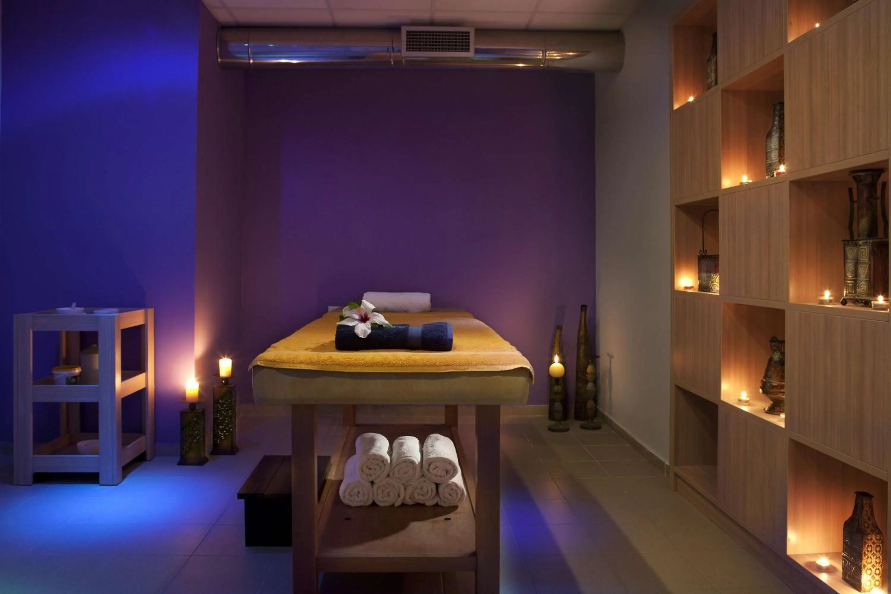 Spa and wellness centre/facilities in Blue Bay Resort Hotel