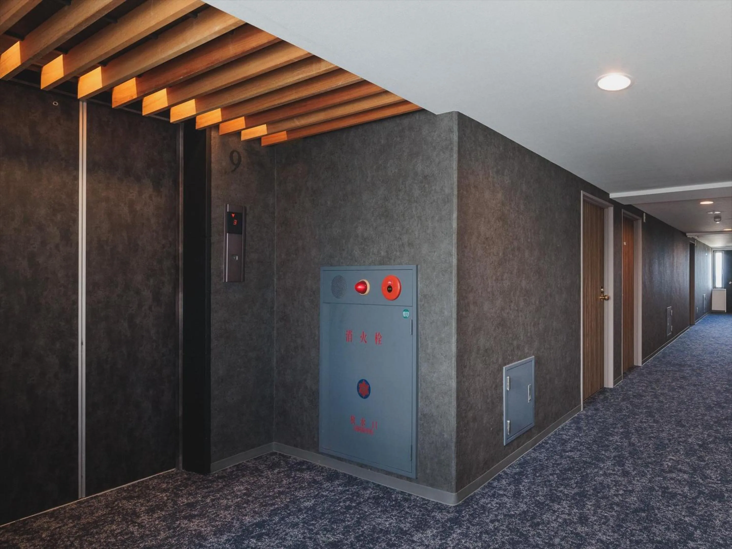 elevator in Miyako Daiichi Hotel