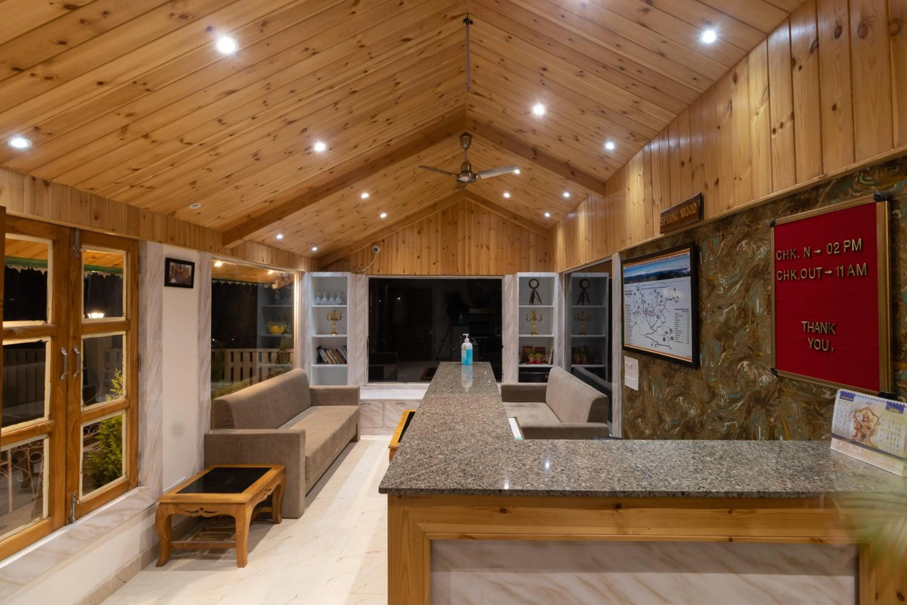 Lobby or reception in Hotel Spring Wood