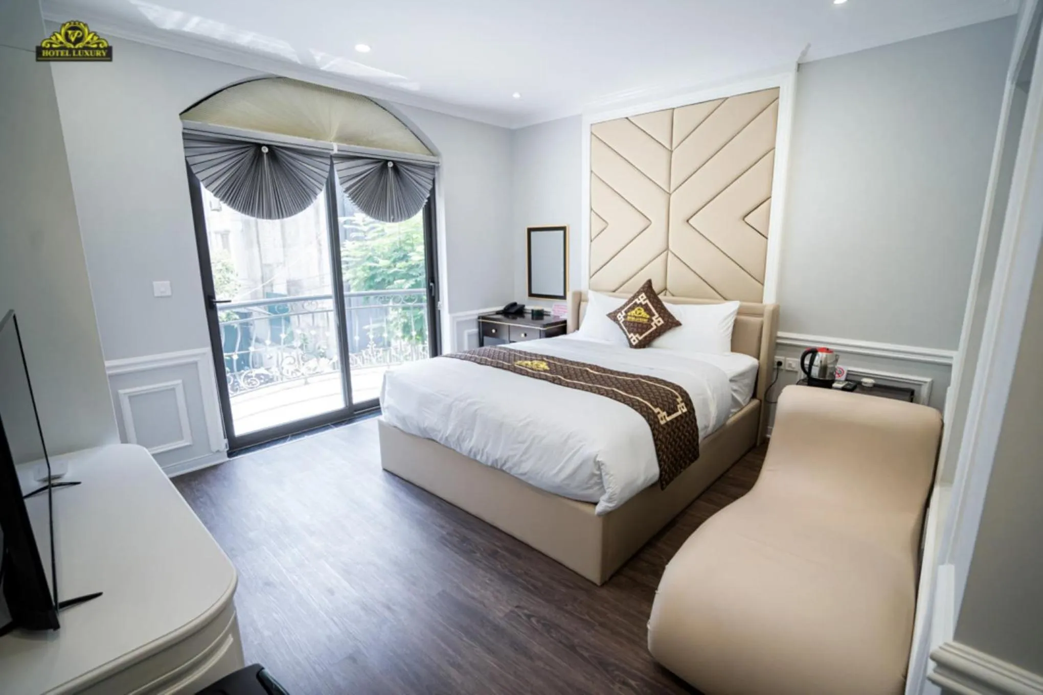 Bed in VP Hotel Luxury