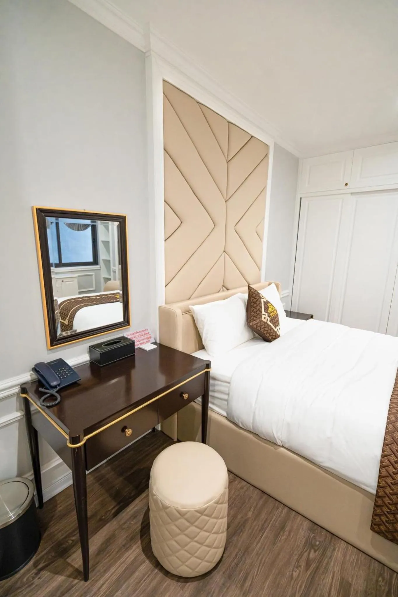 Bed in VP Hotel Luxury