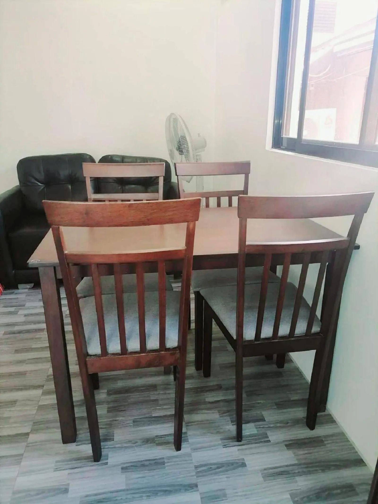 Dining area in Avana Hills Boracay Prime Residence Suite 201