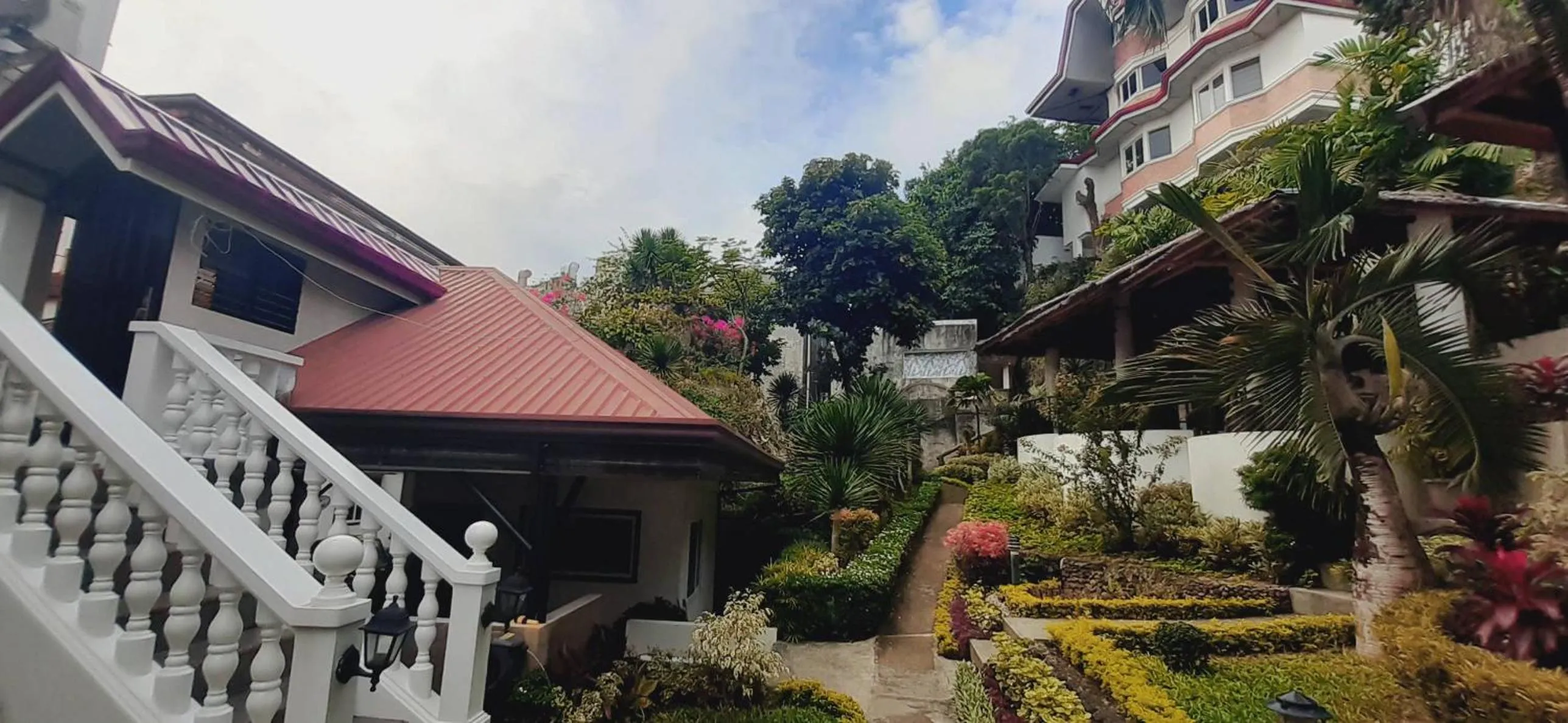 Garden in Avana Hills Boracay Prime Residence Suite 201