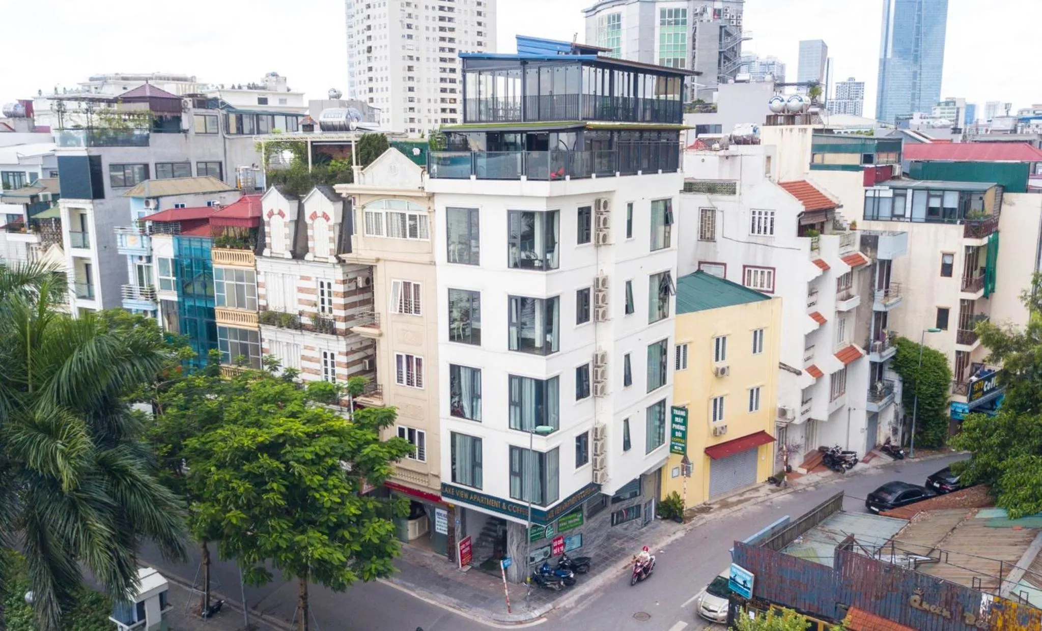 Property building in Lake View Hotel