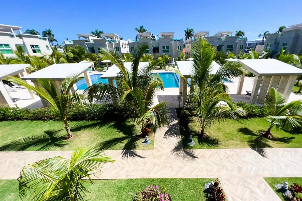 Playa Palmera Beach Resort