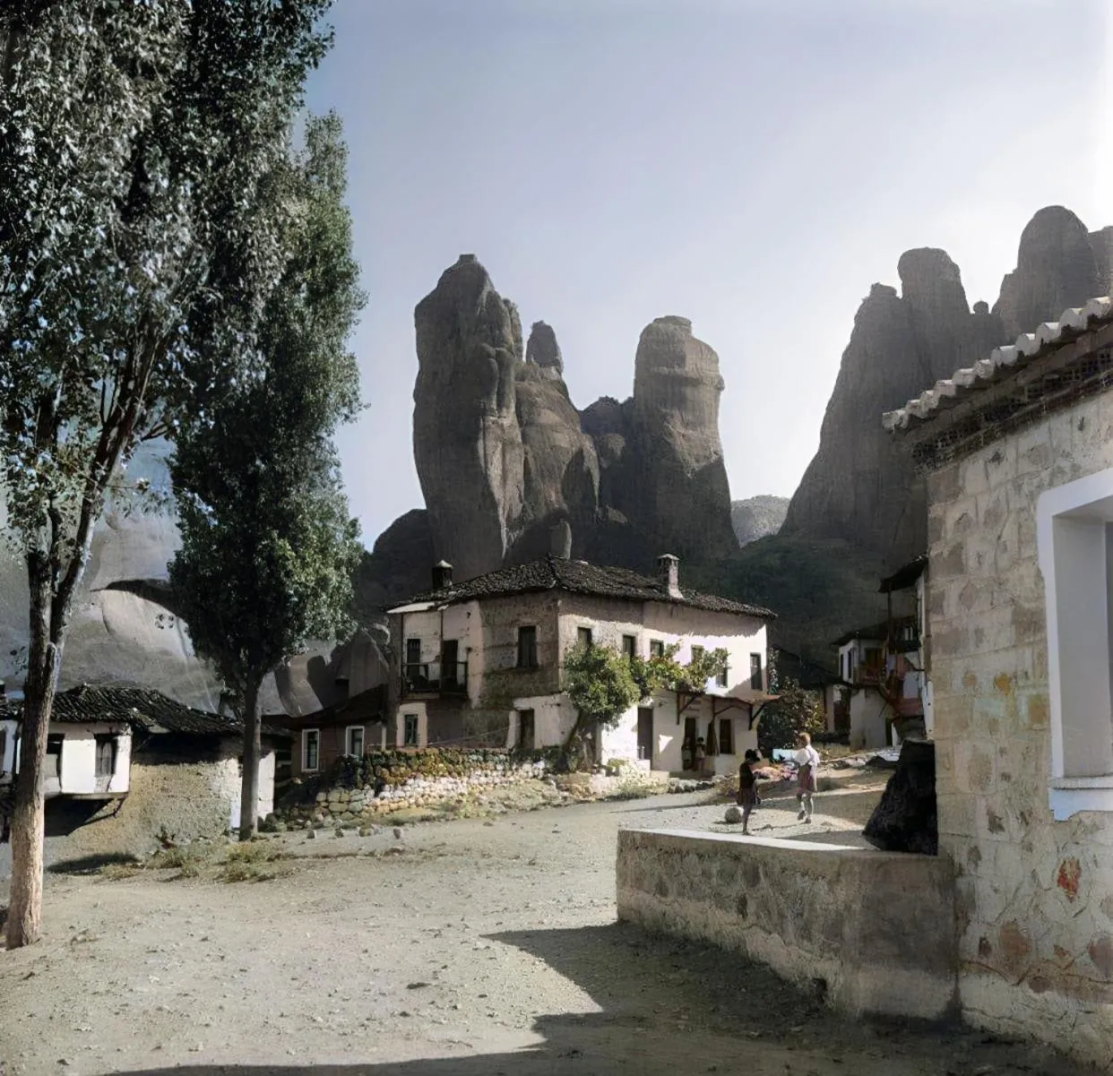 Restaurant/places to eat in Archontiko Mesohori Meteora