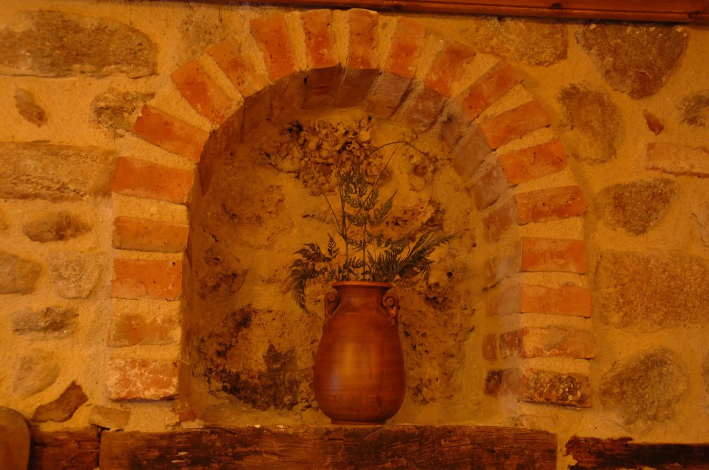 Decorative detail in Archontiko Mesohori Meteora