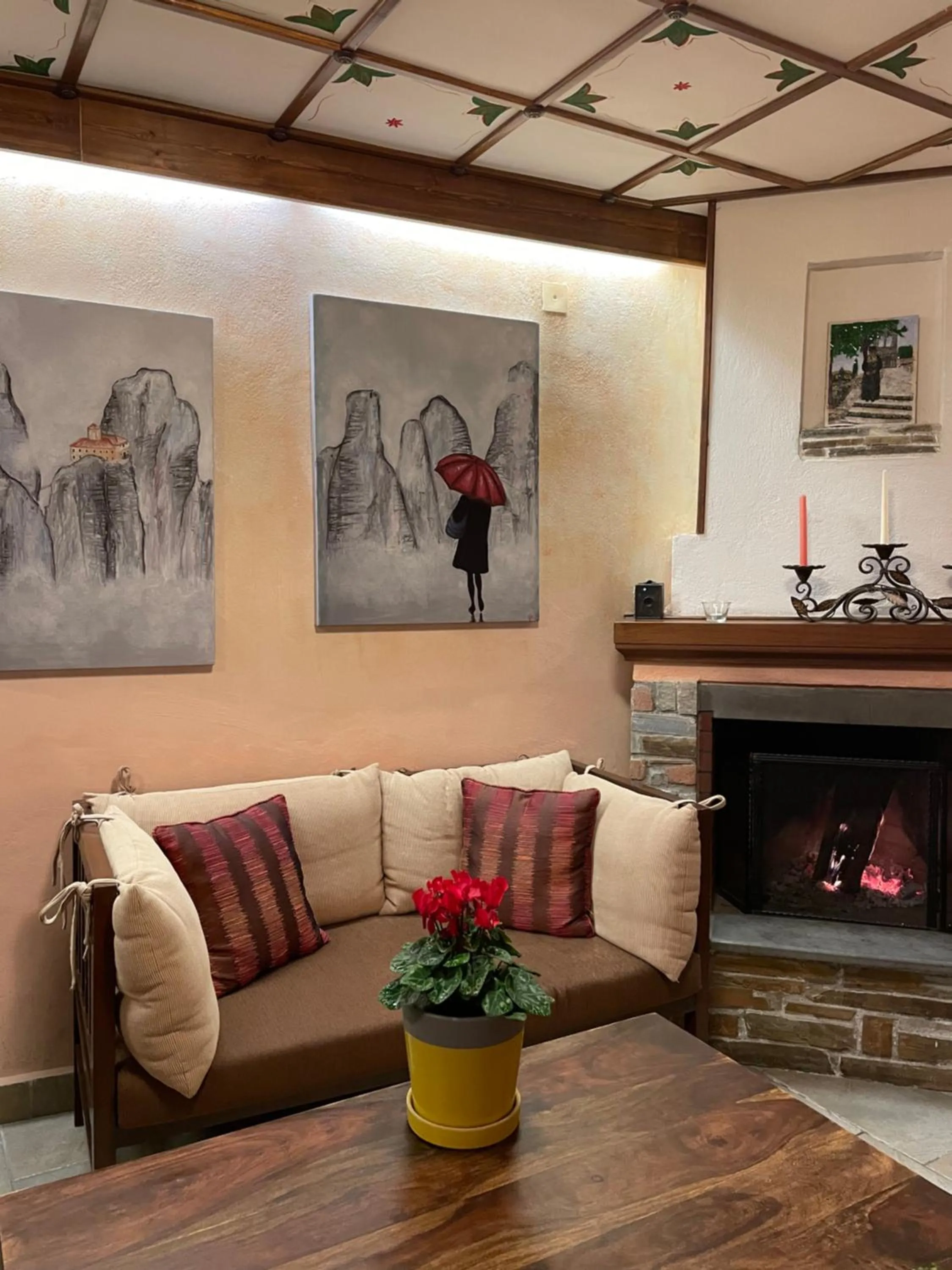 Lounge or bar in Archontiko Mesohori Meteora