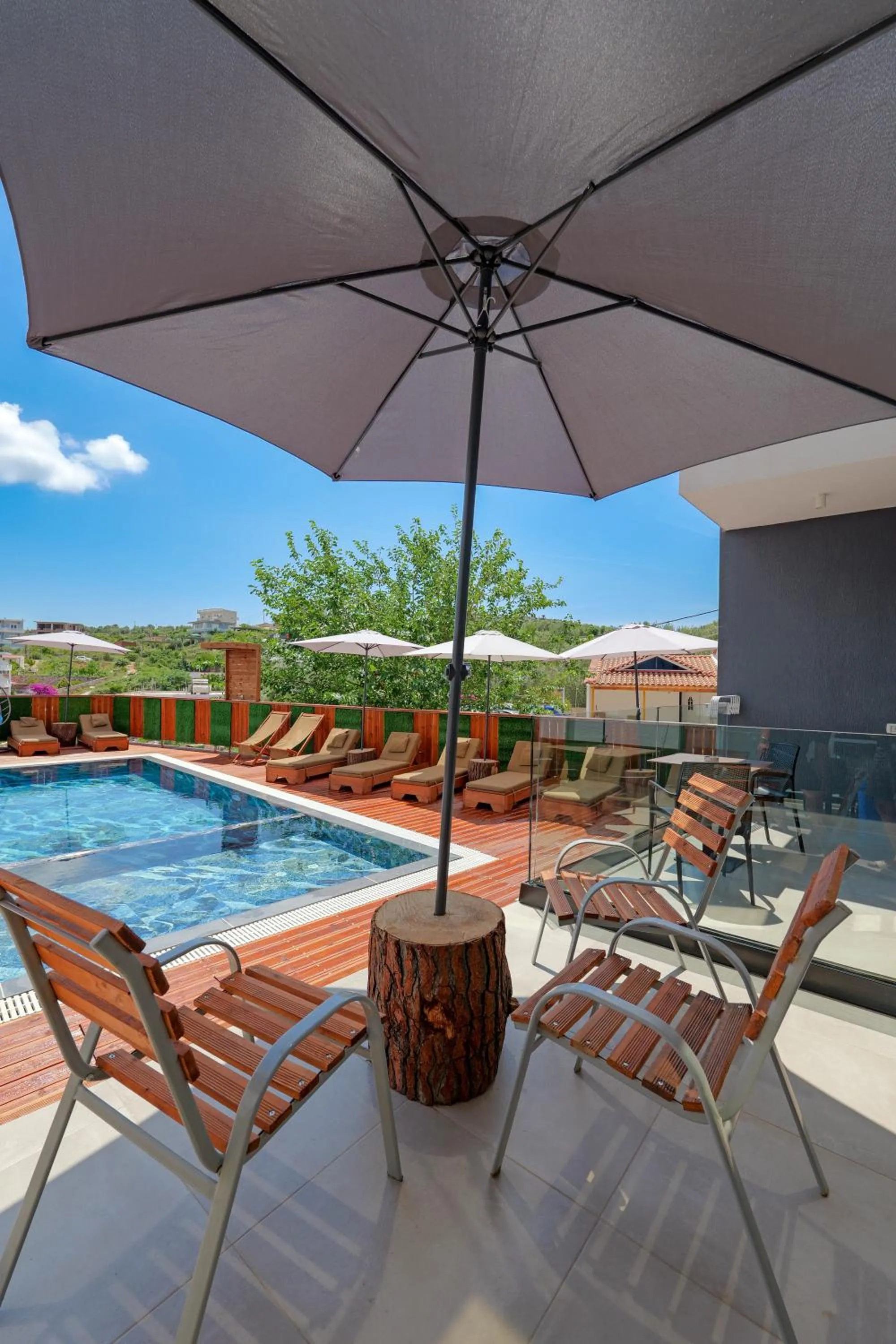 Swimming pool in Hotel Ajden by Mira Mare