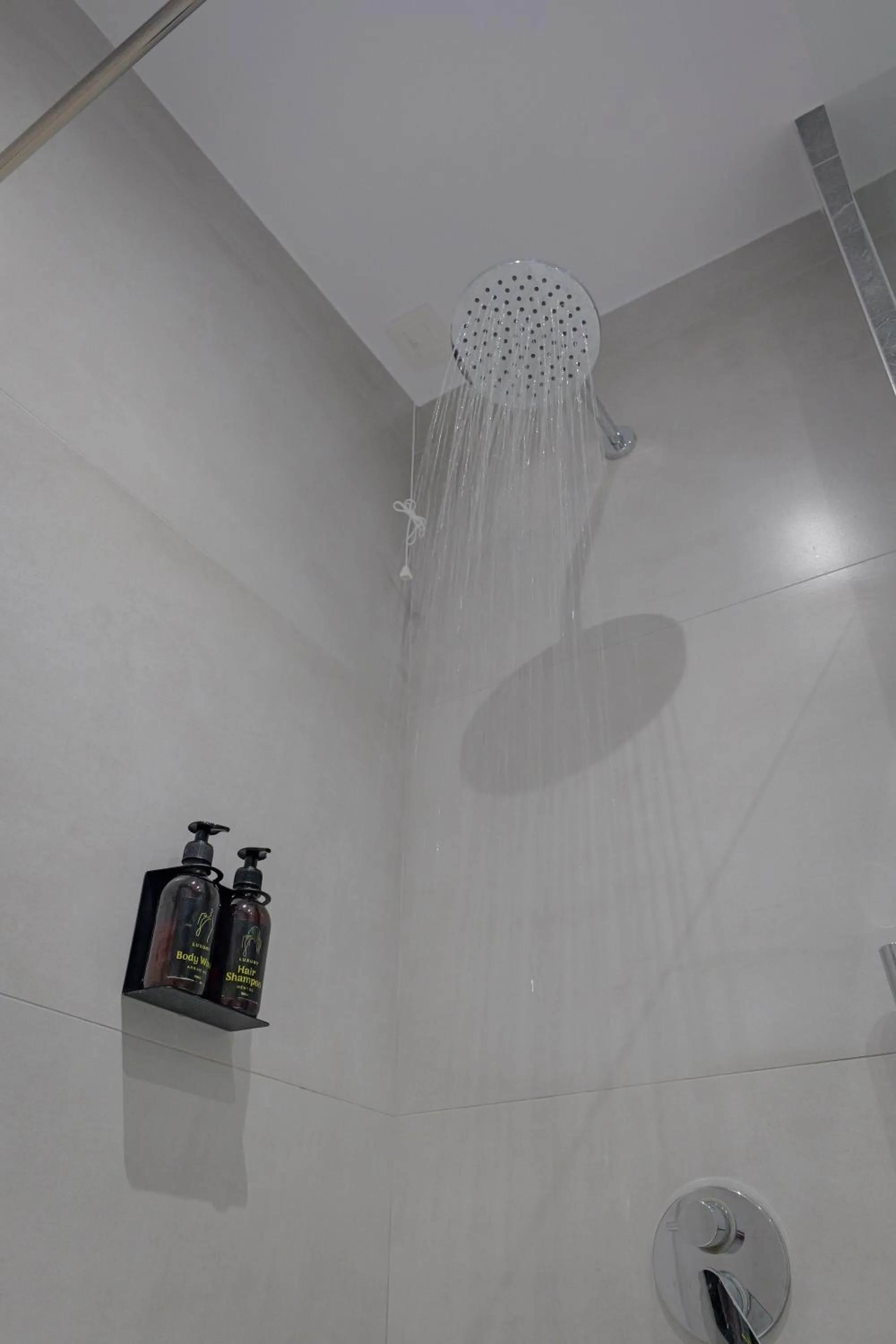 Shower in Hotel Ajden by Mira Mare