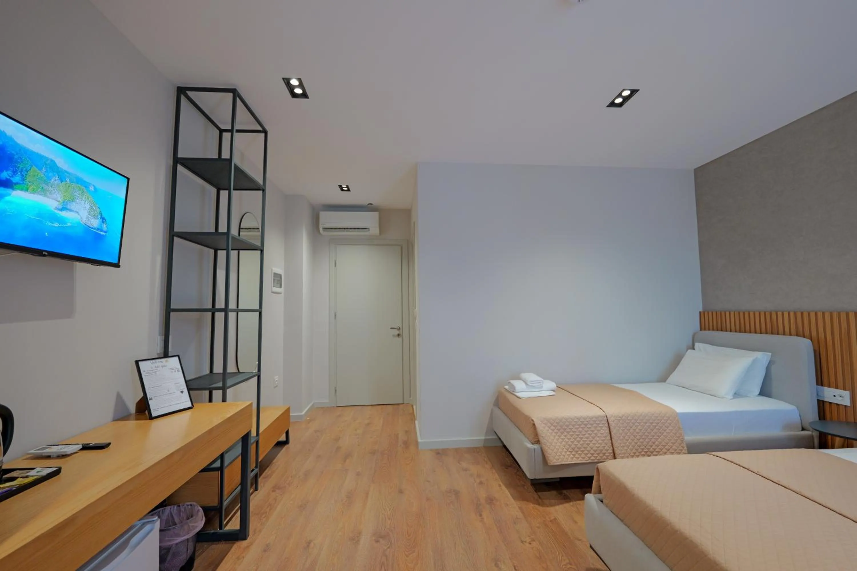 Photo of the whole room, Bed in Hotel Ajden by Mira Mare