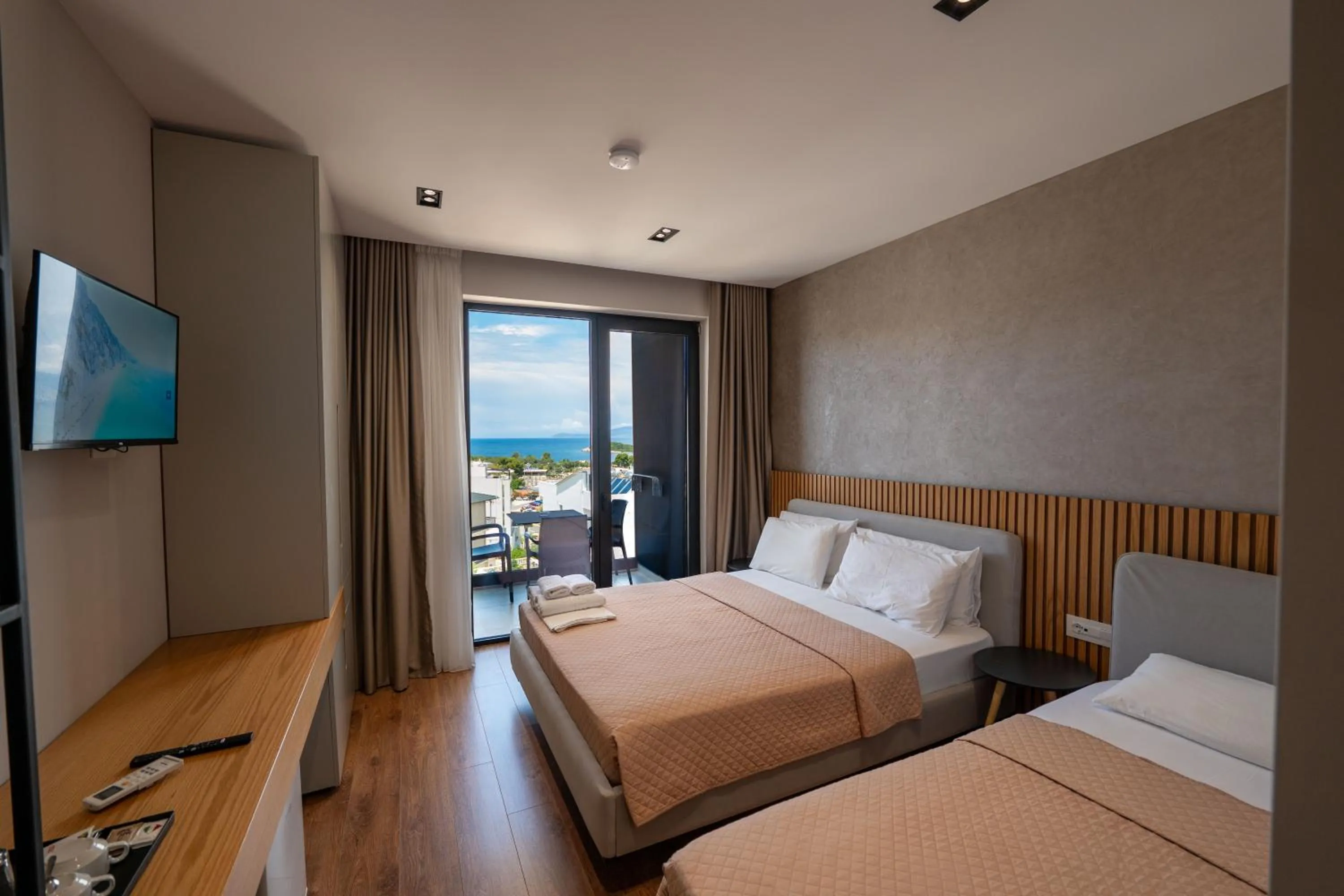 Photo of the whole room, Bed in Hotel Ajden by Mira Mare