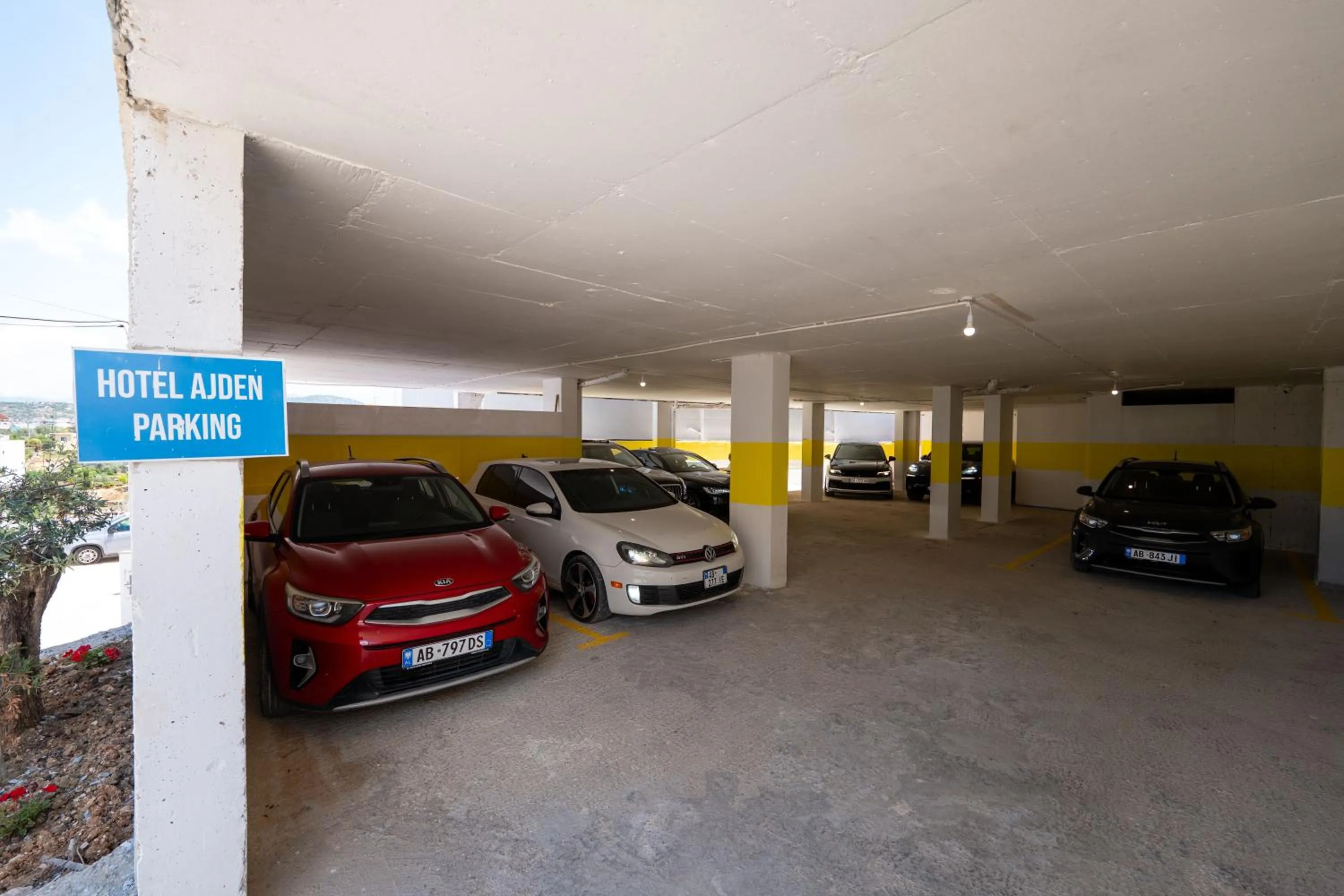 Parking in Hotel Ajden by Mira Mare