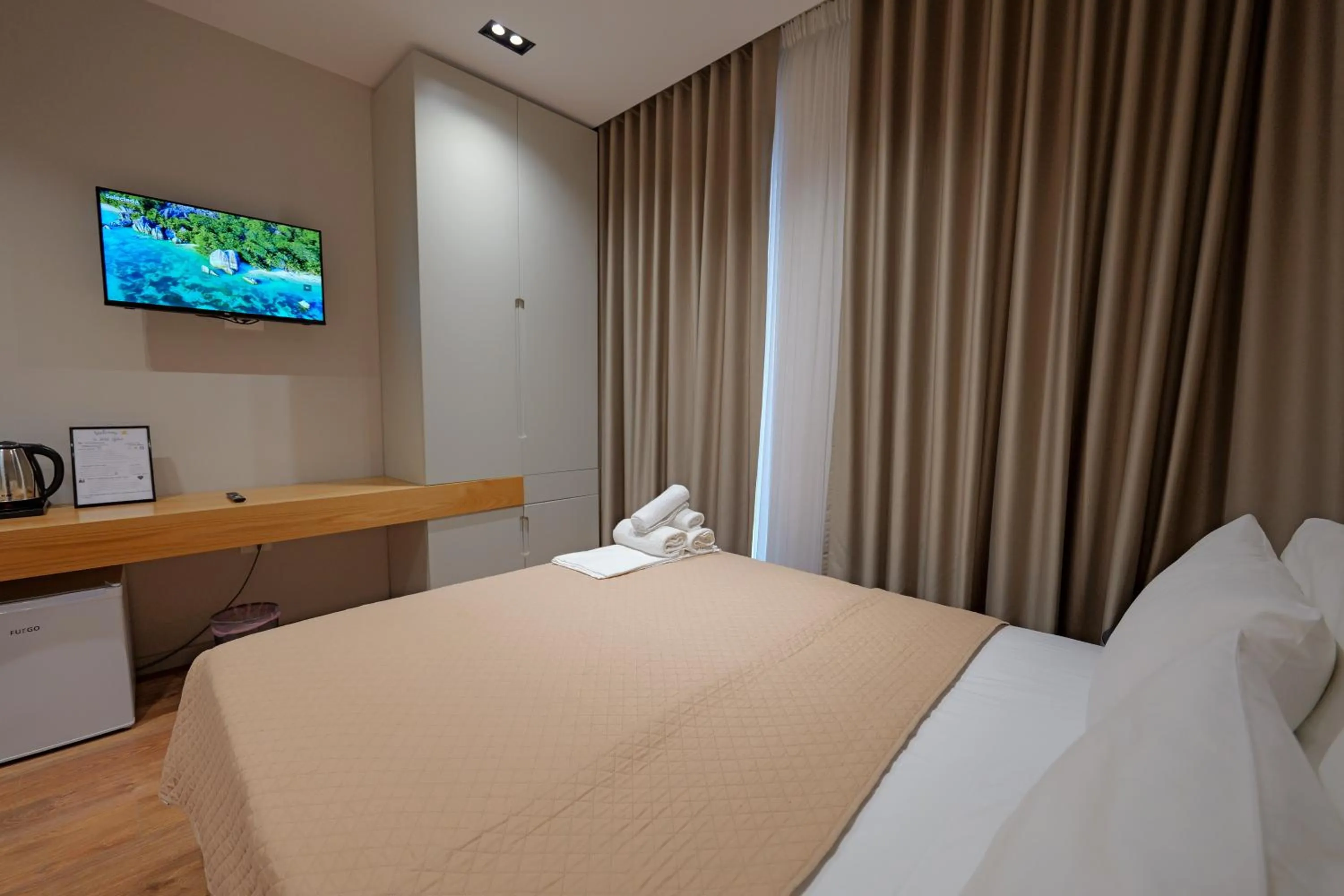 Photo of the whole room, Bed in Hotel Ajden by Mira Mare